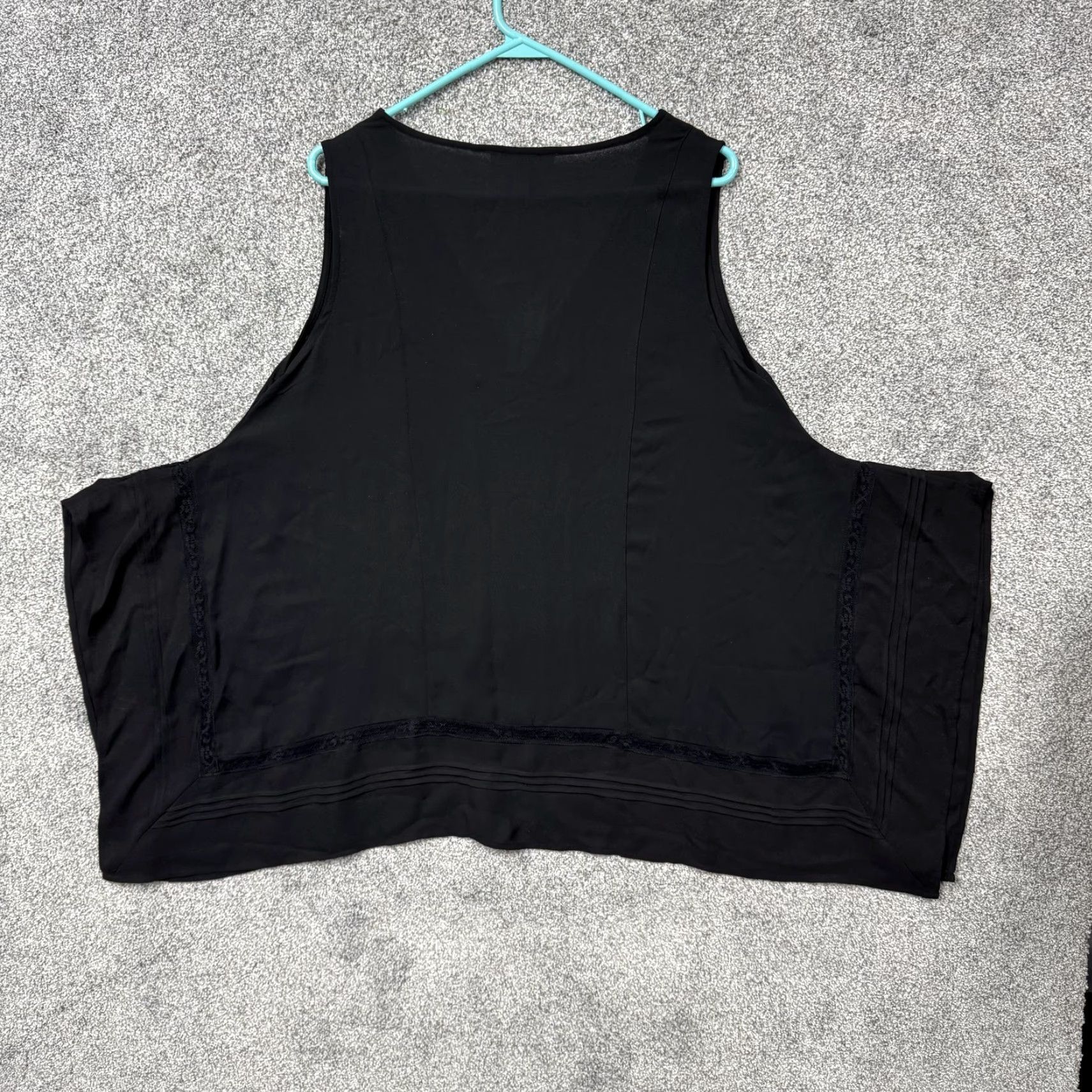 Vintage NY Collection Blouse Women's L Black Sleeveless V-Neck Tunic Pleated Front Lightweight All Seasons Dressy Office Workwear Timeless Modern Size L / US 10 / IT 46 - 7 Thumbnail