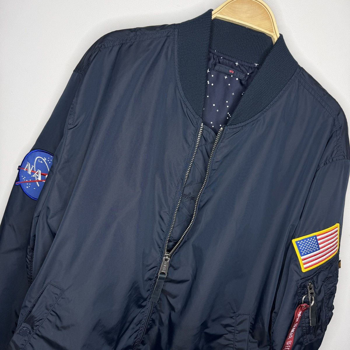 Alpha Industries Alpha Industries Nasa Ma-1 Bomber Jacket Size US XL / EU 56 / 4 - 7 Thumbnail