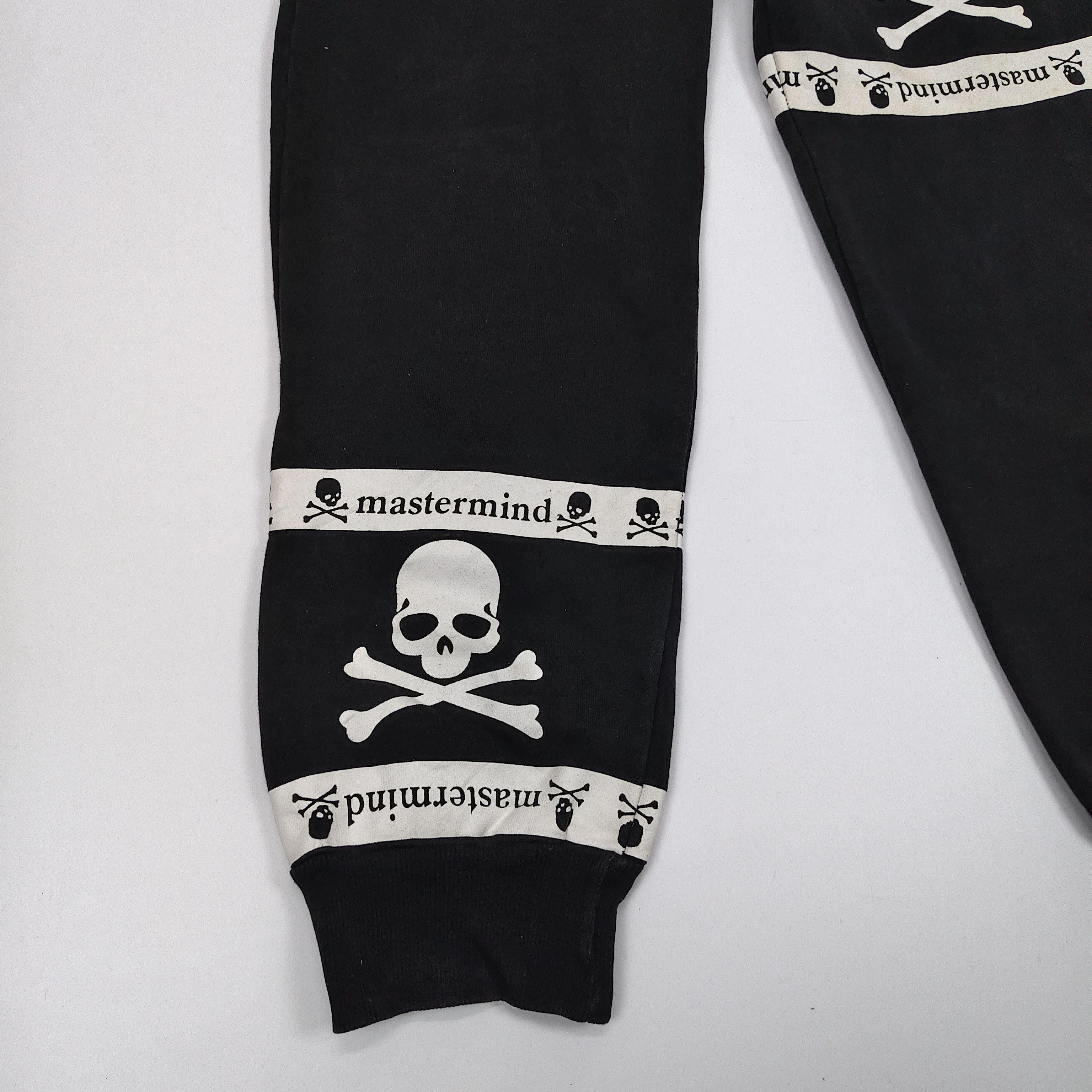 Mastermind Japan Mastermind Japan Skulls #P1 Size US 30 / EU 46 - 7 Thumbnail