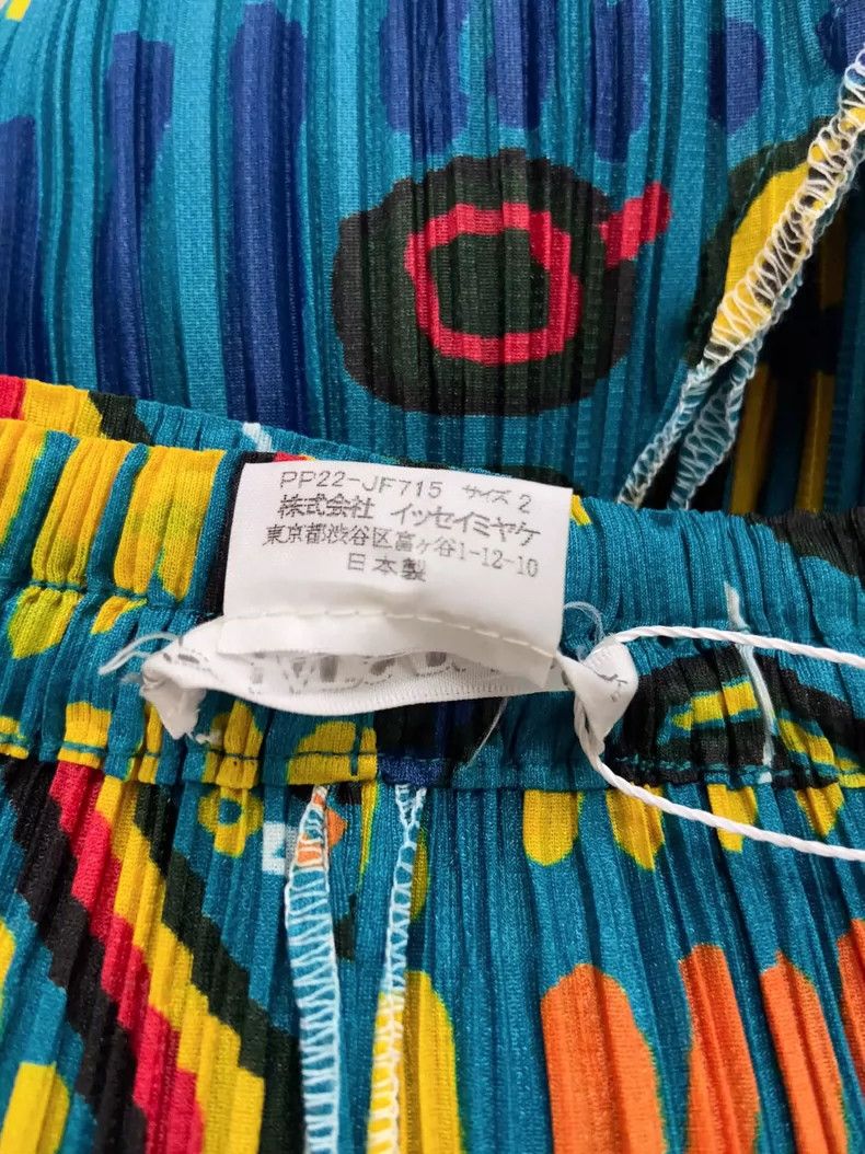 Issey Miyake Issey Miyake size:3 Blue and green pleated dress Size XS / US 0-2 / IT 36-38 - 8 Thumbnail