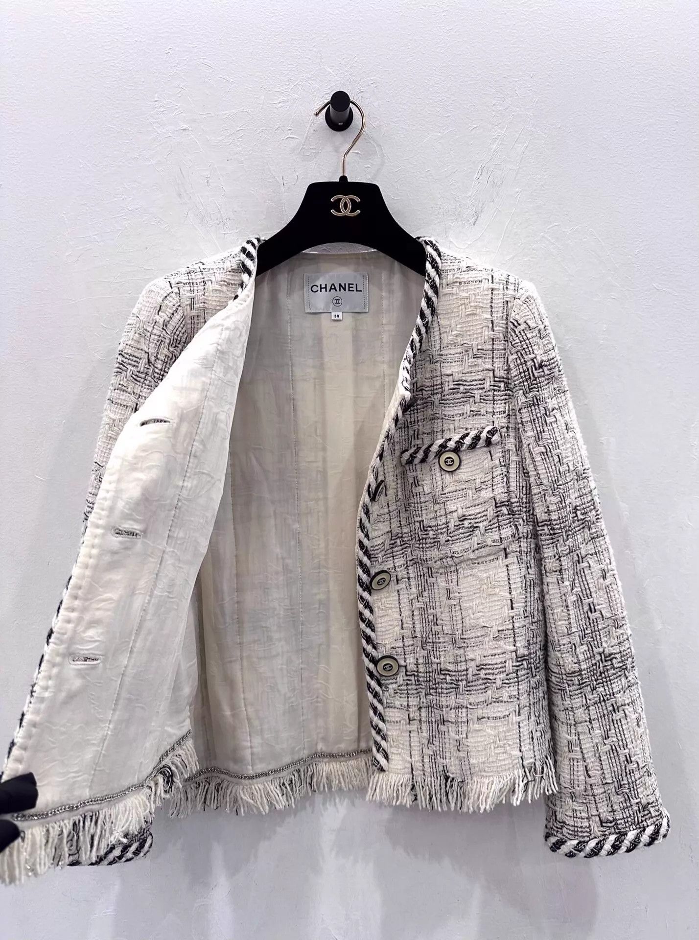 Chanel Chanel CC Colorblocked Tartan Tassel Wool Jacket Women's Size S / US 4 / IT 40 - 4 Thumbnail