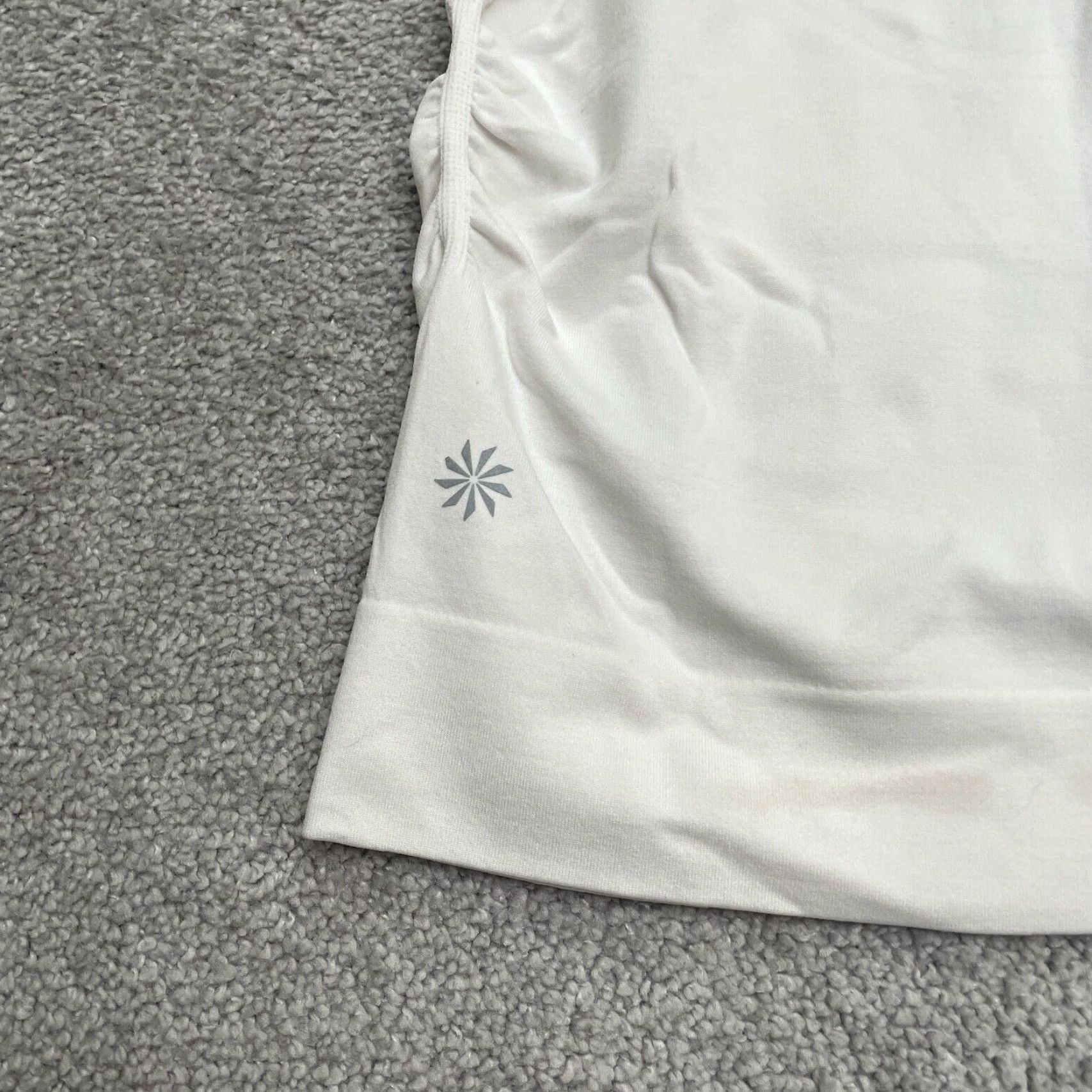 Athleta Athleta Shirt Womens L White Striped Round Neck Casual Size L / US 10 / IT 46 - 6 Thumbnail