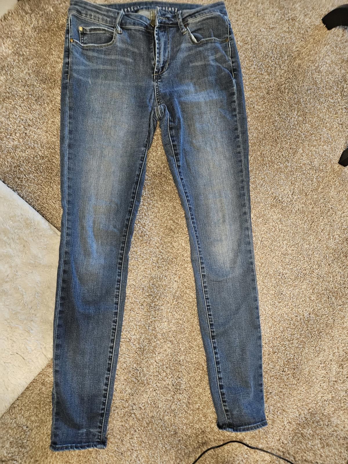 Designer Articles of Society Women's Skinny Jeans - Medium Wash Size 28" / US 6 / IT 42 - 1 Thumbnail