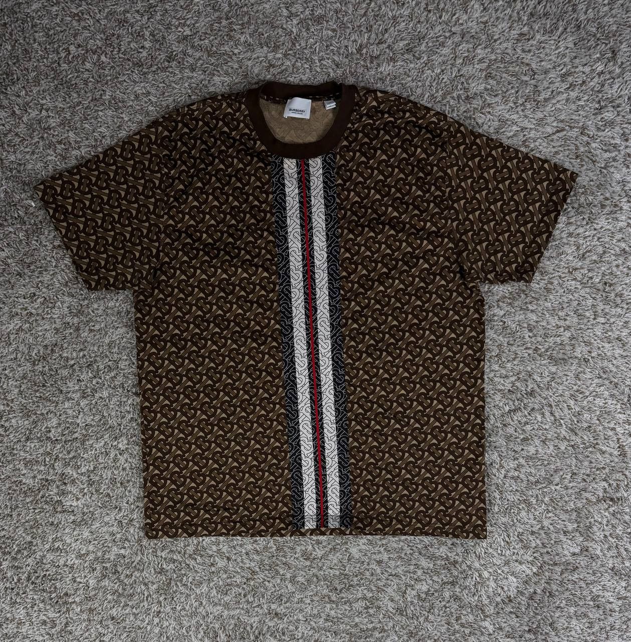 Burberry Burberry Stripe Monogram Short Sleeve Brown T-Shirt Size US M / EU 48-50 / 2 - 1 Thumbnail