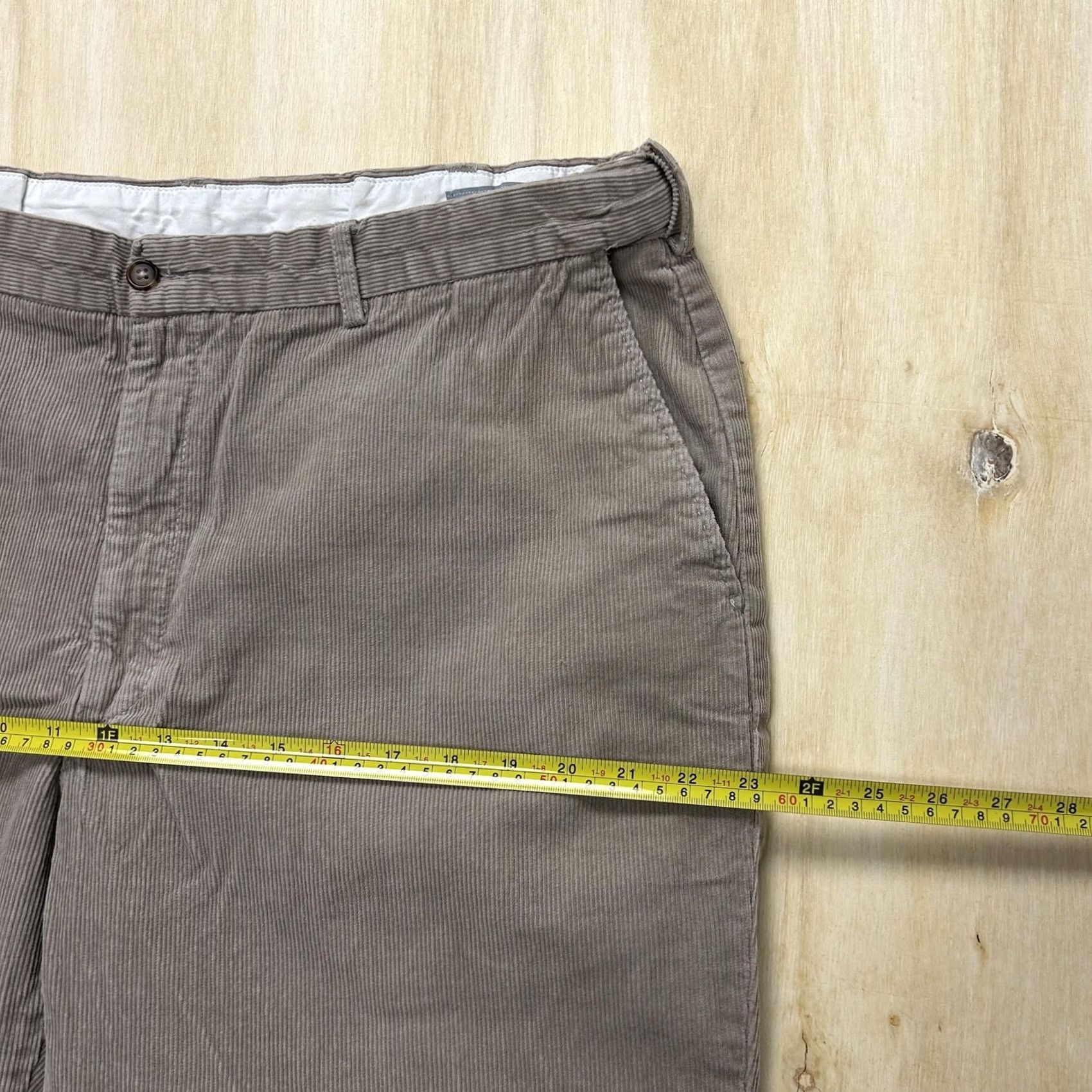 Vintage Y2K Brown Corduroy Chino Pants Mens 40x28 Relaxed Straight Fall Casual Corduroy Chino Pants Mens 40x28 Brown Vintage Casual Pants Mens Code: 2-3328 Size US 40 / EU 56 - 4 Thumbnail