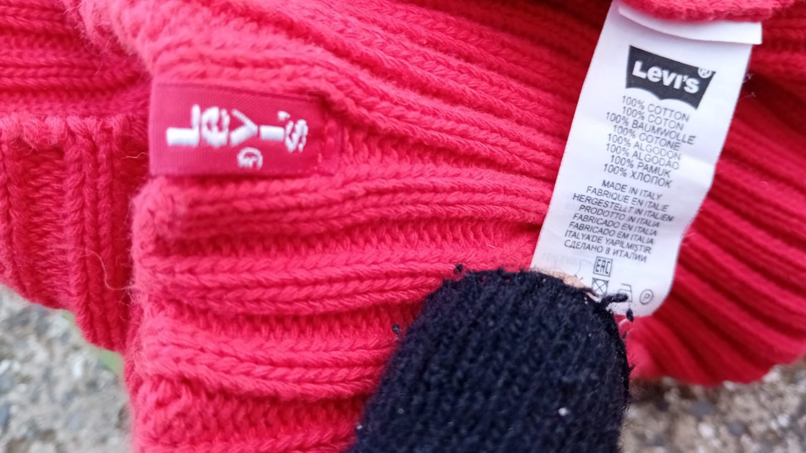 Levi's Levi's Beanie Cable Knit Winter Hat Made in Italy Size ONE SIZE - 4 Thumbnail