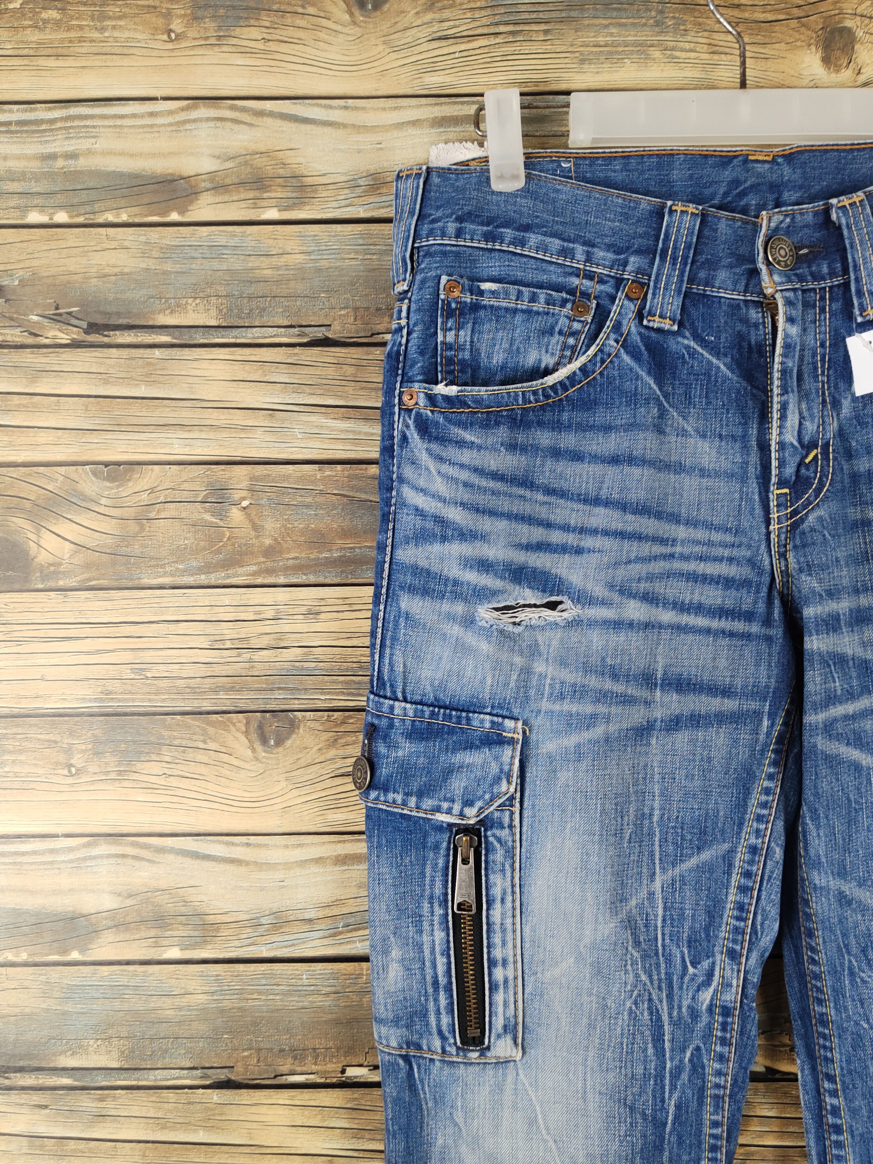 Levi's DL Levi's Blue Distressed Ripped Denim Jeans #1963 Size US 32 / EU 48 - 3 Thumbnail