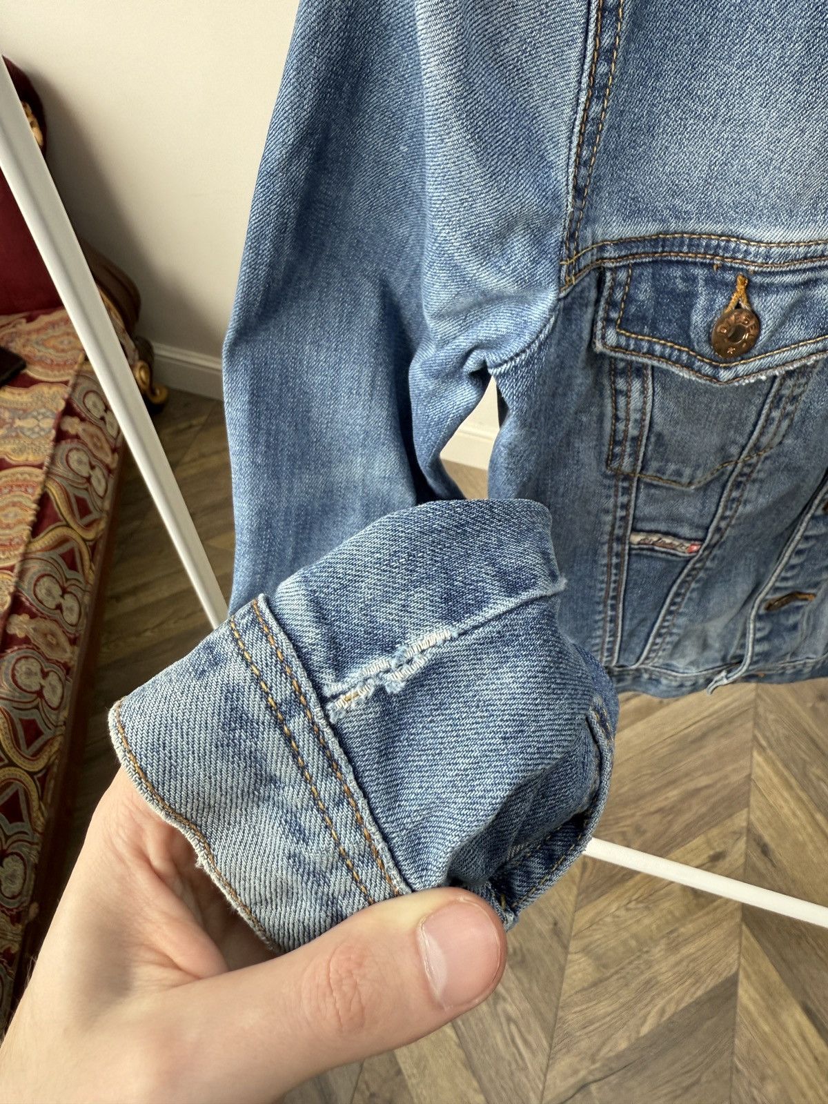 Diesel Vintage Diesel Denim Jacket Cropped Blue Trucker Jean Jacket Size S / US 4 / IT 40 - 13 Thumbnail