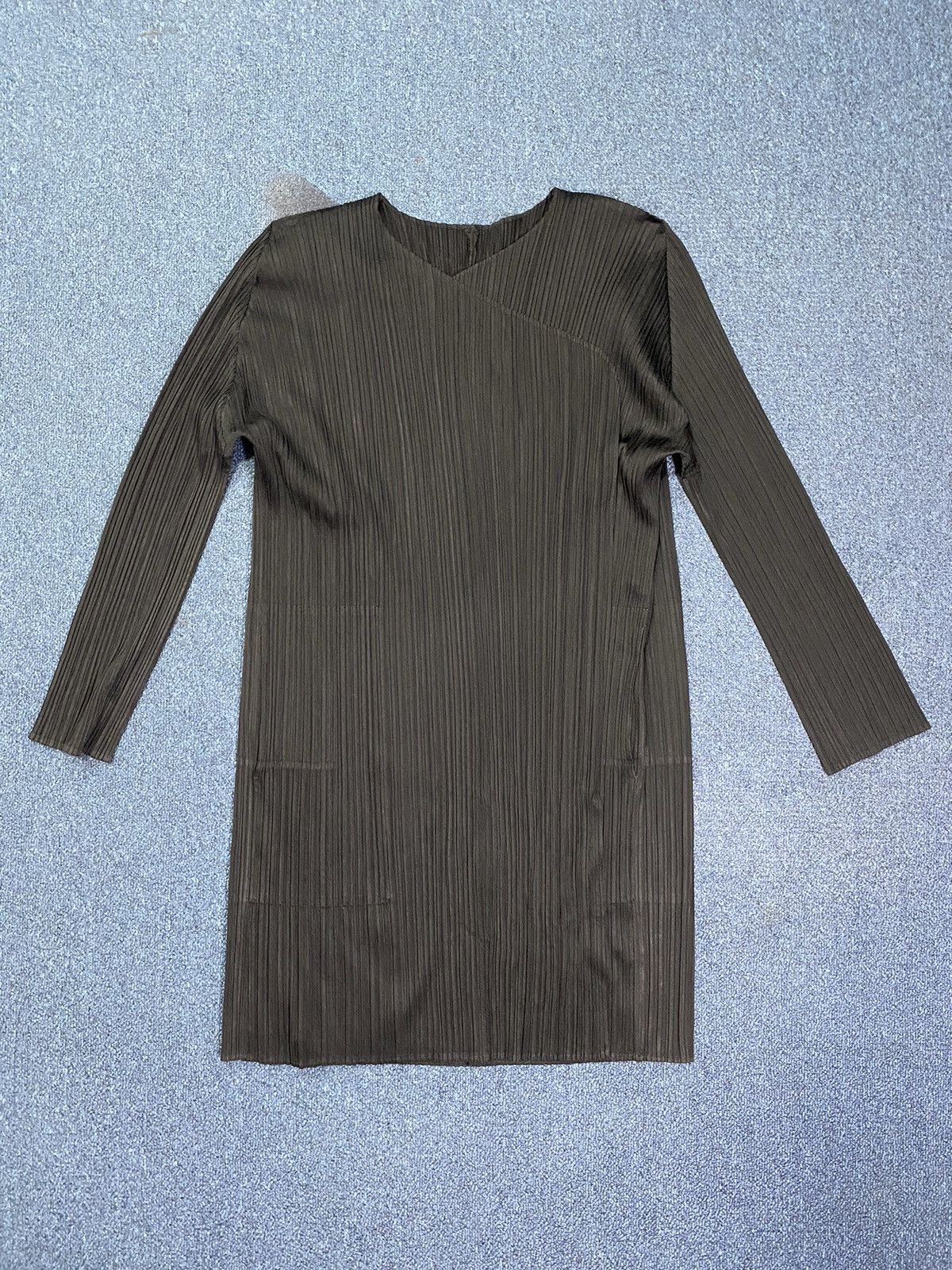 Pleats Please Issey Miyake Pleats Please Cardigan Size M / US 6-8 / IT 42-44 - 1 Thumbnail