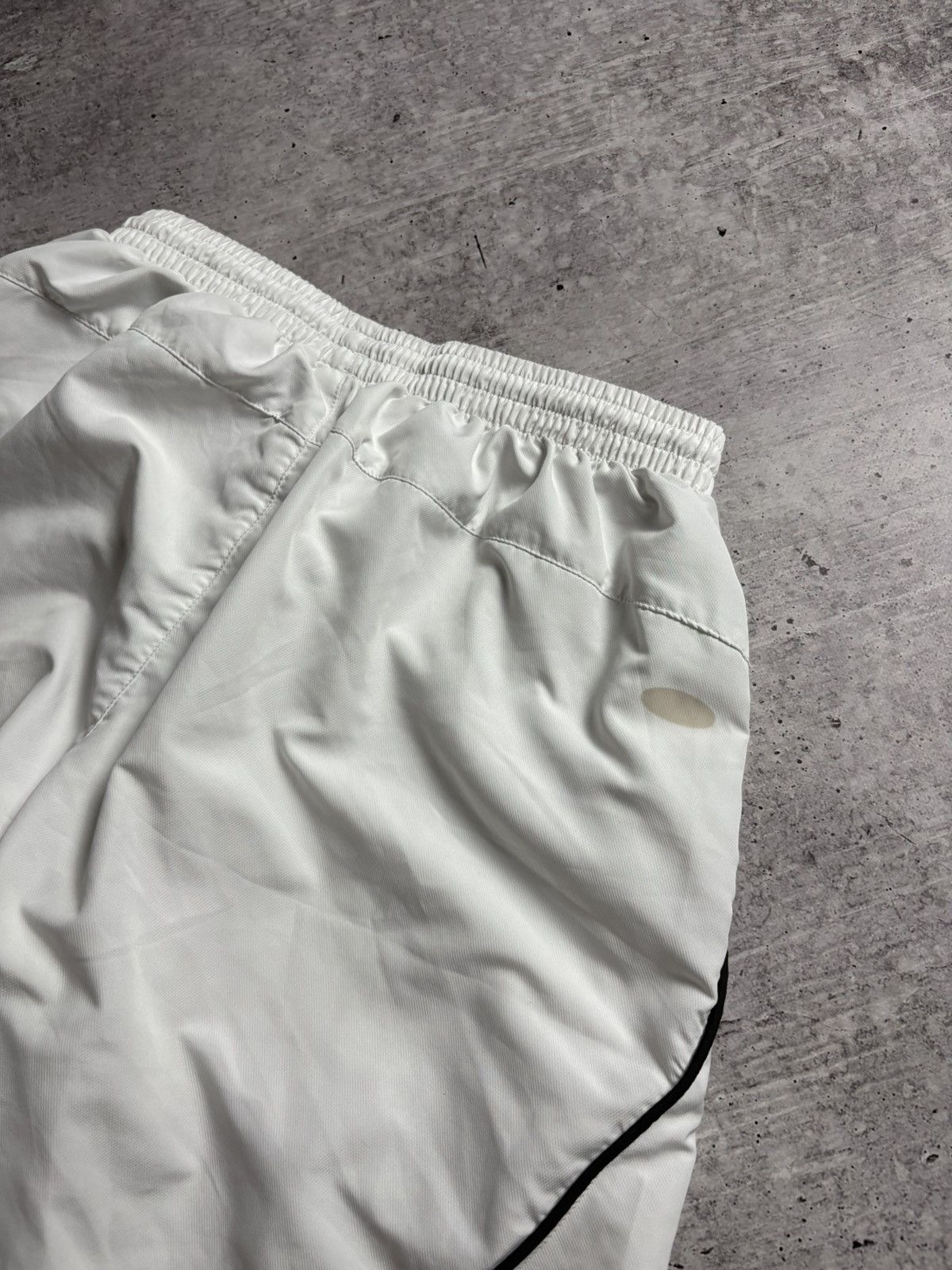 Adidas Adidas Vintage Nylon Pants Size US 30 / EU 46 - 8 Thumbnail