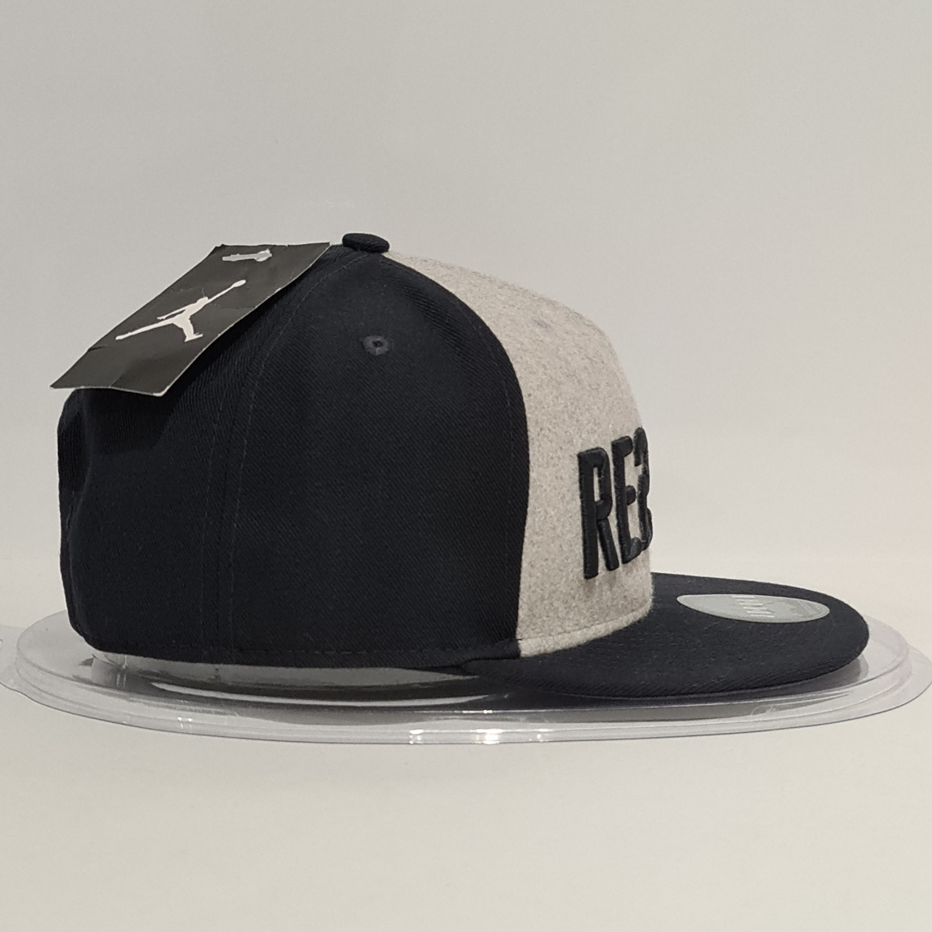 Jordan Brand Jordan Cap Snapback 'RE2PECT' Grey/Black Size ONE SIZE - 4 Thumbnail