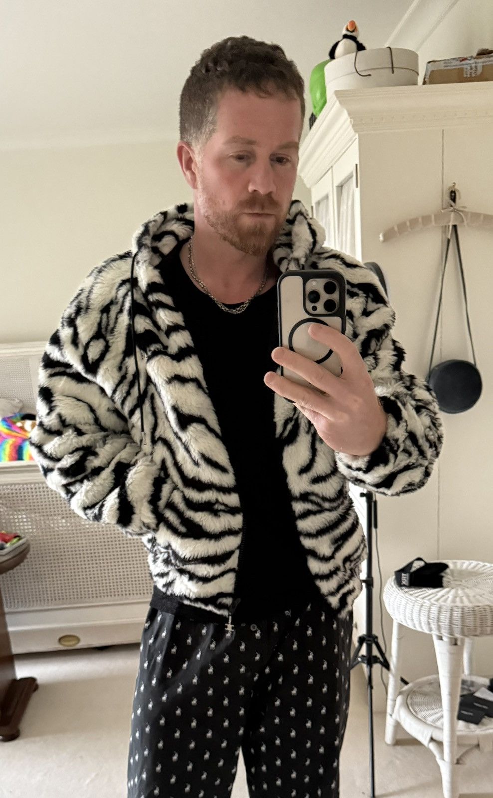 Celine Celine FW23 white tiger fleece logo hoodie Hedi Slimane Size US M / EU 48-50 / 2 - 1 Thumbnail