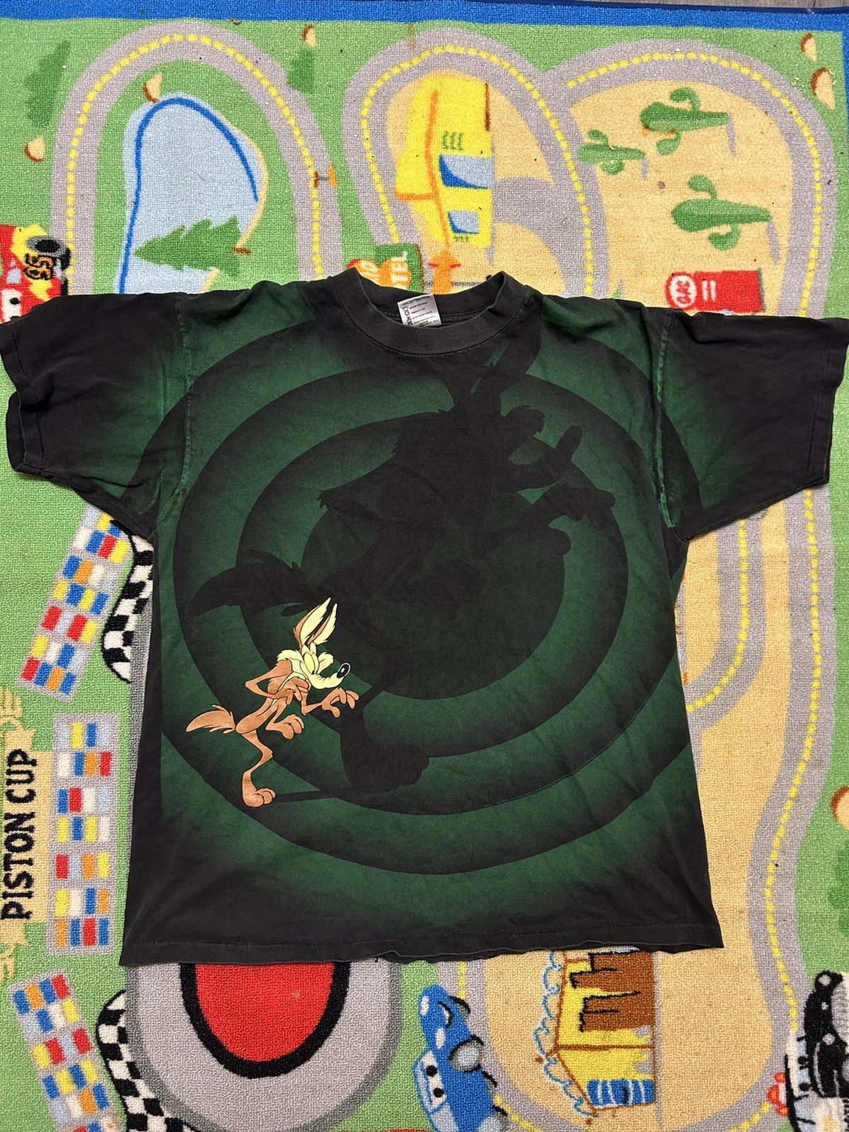 Vintage 1992 Wile E Coyote AOP Green Shadow Single Stitch
