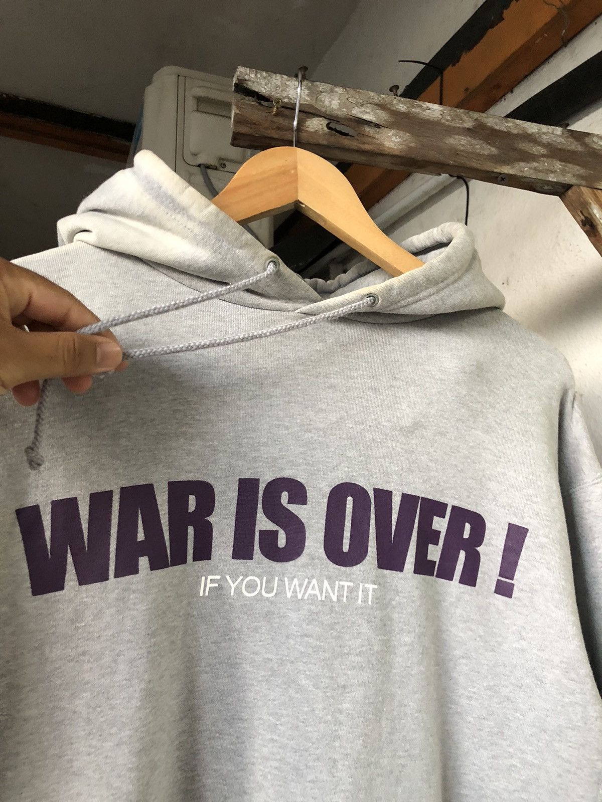 Band Tees Vintage War is Over John Lennon Faded Hoodie Size US L / EU 52-54 / 3 - 8 Thumbnail