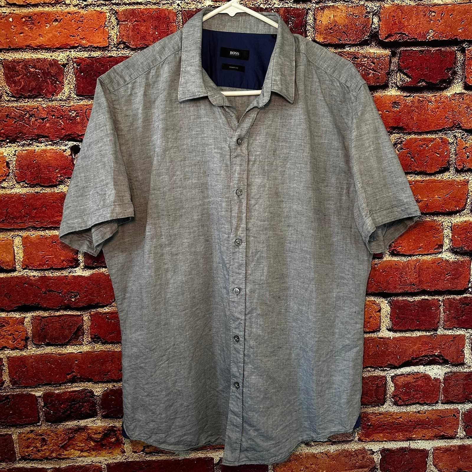 Hugo Boss Hugo boss, short sleeve button down size large Size US L / EU 52-54 / 3 - 1 Thumbnail