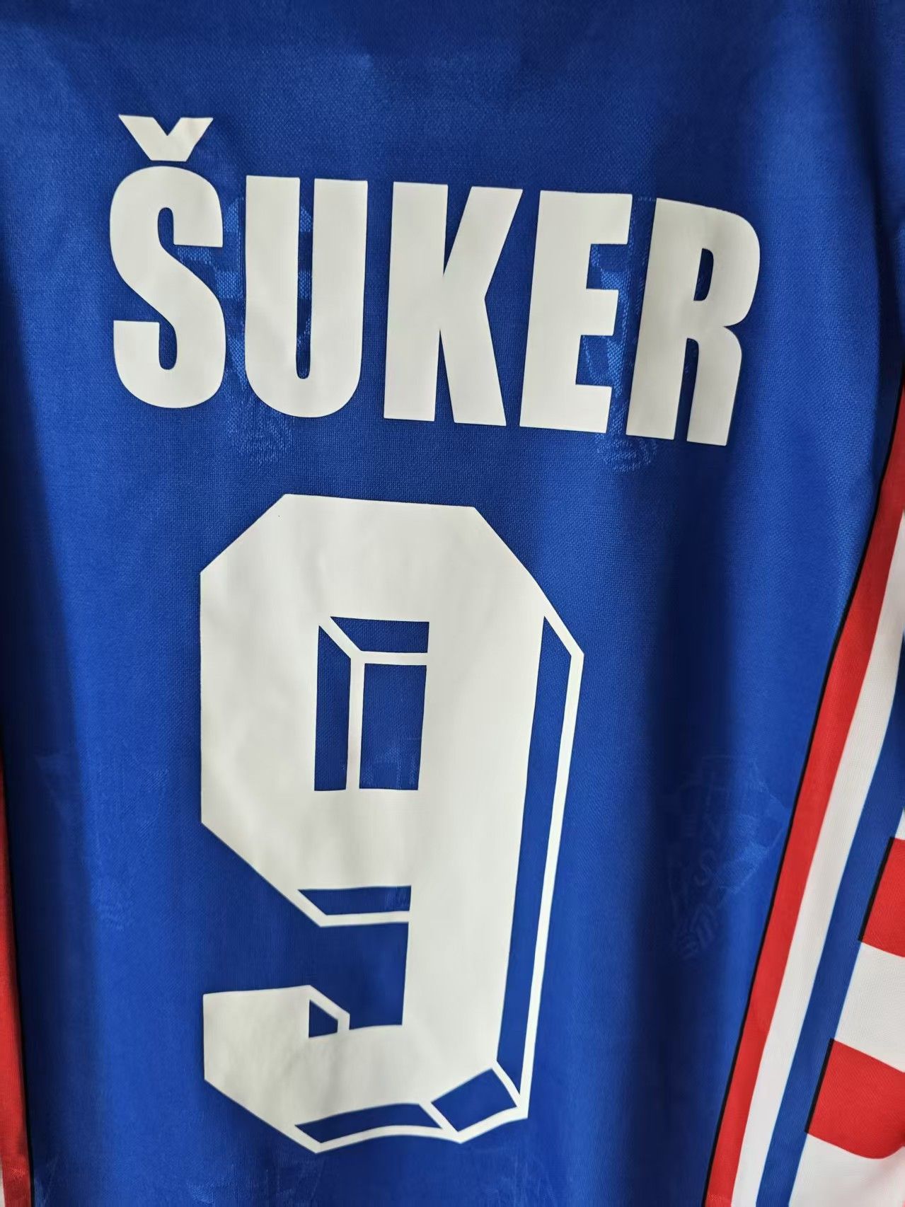 Other 1998 Croatia #9 Davor Šuker Jersey Home Size US L / EU 52-54 / 3 - 3 Thumbnail