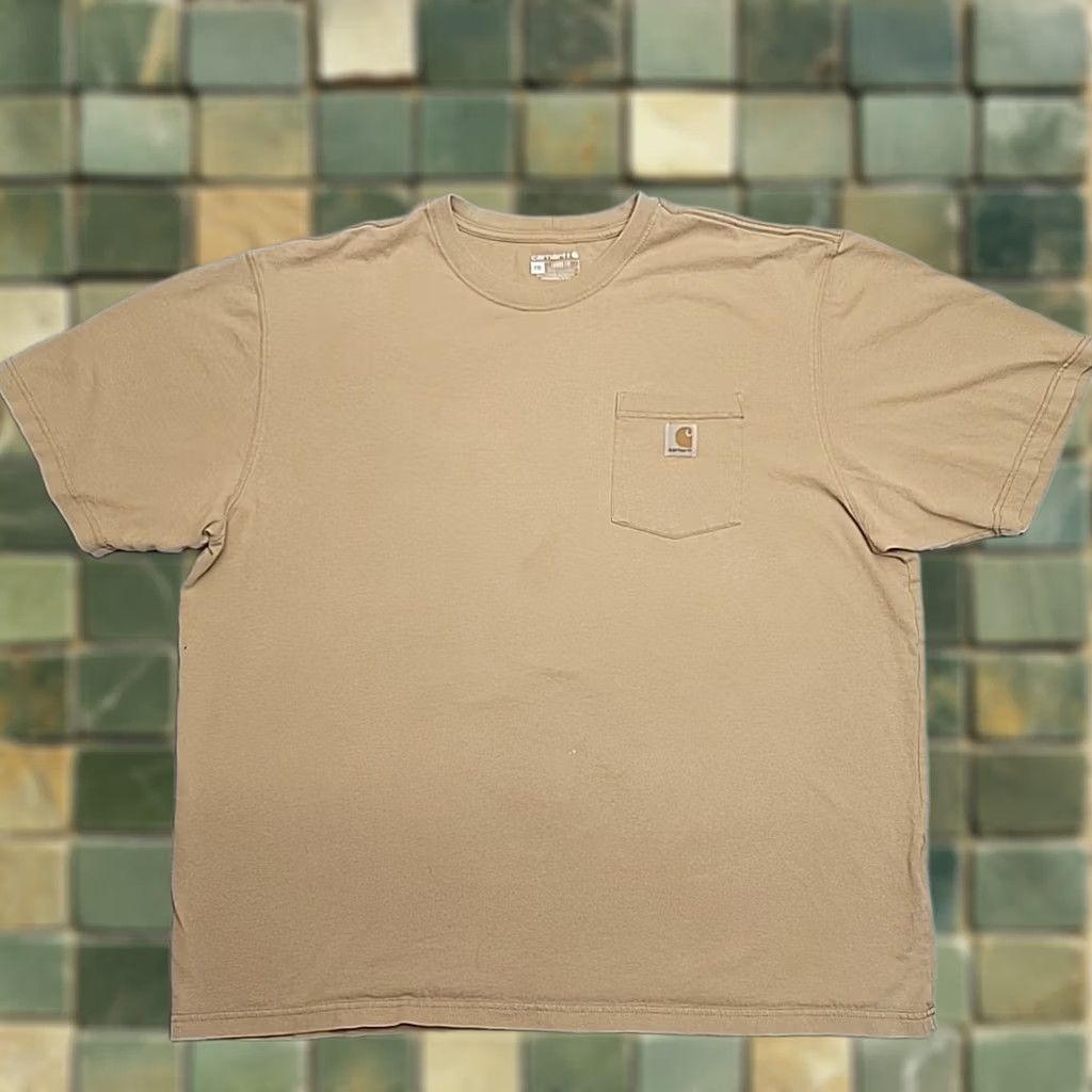 Carhartt Carhartt Shirt Mens 2XL Brown Loose Fit Short Sleeve Crewneck Pocket Tee K87 Size US XXL / EU 58 / 5 - 1 Thumbnail