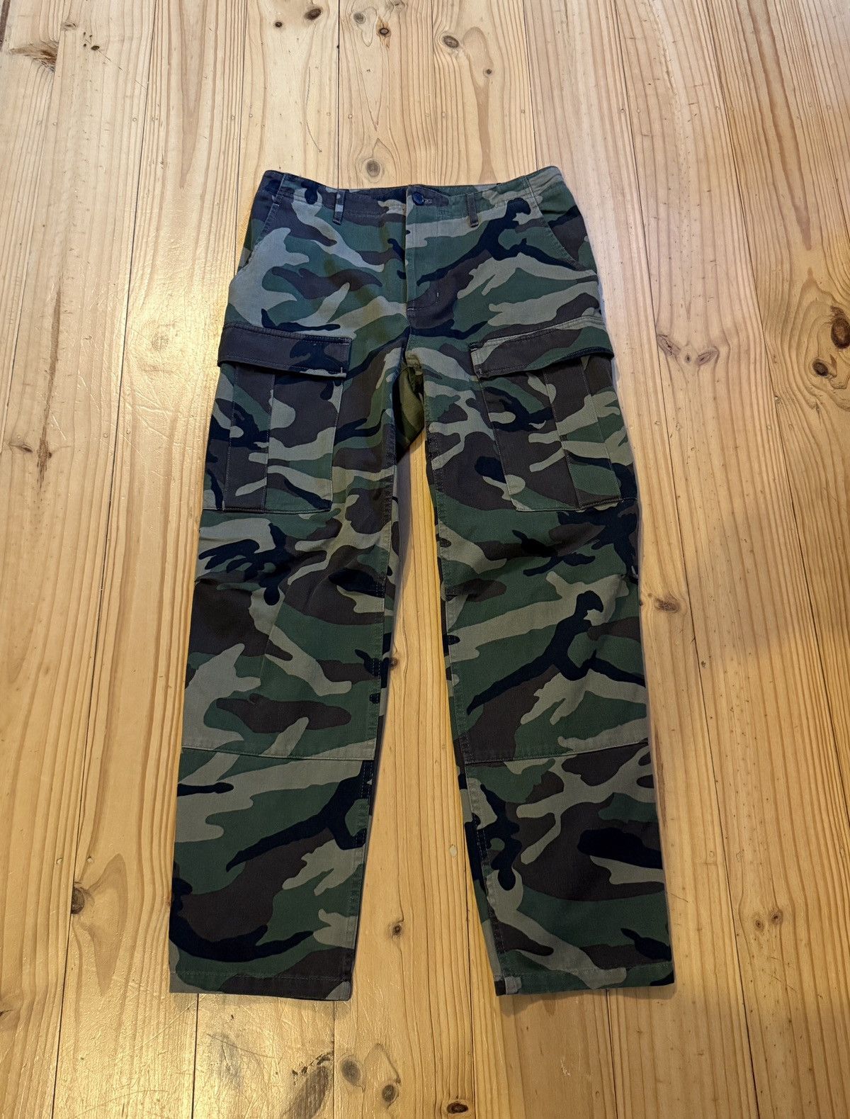 Balenciaga BALENCIAGA camo cotton gabardine army cargo pants Size US 30 / EU 46 - 2 Thumbnail