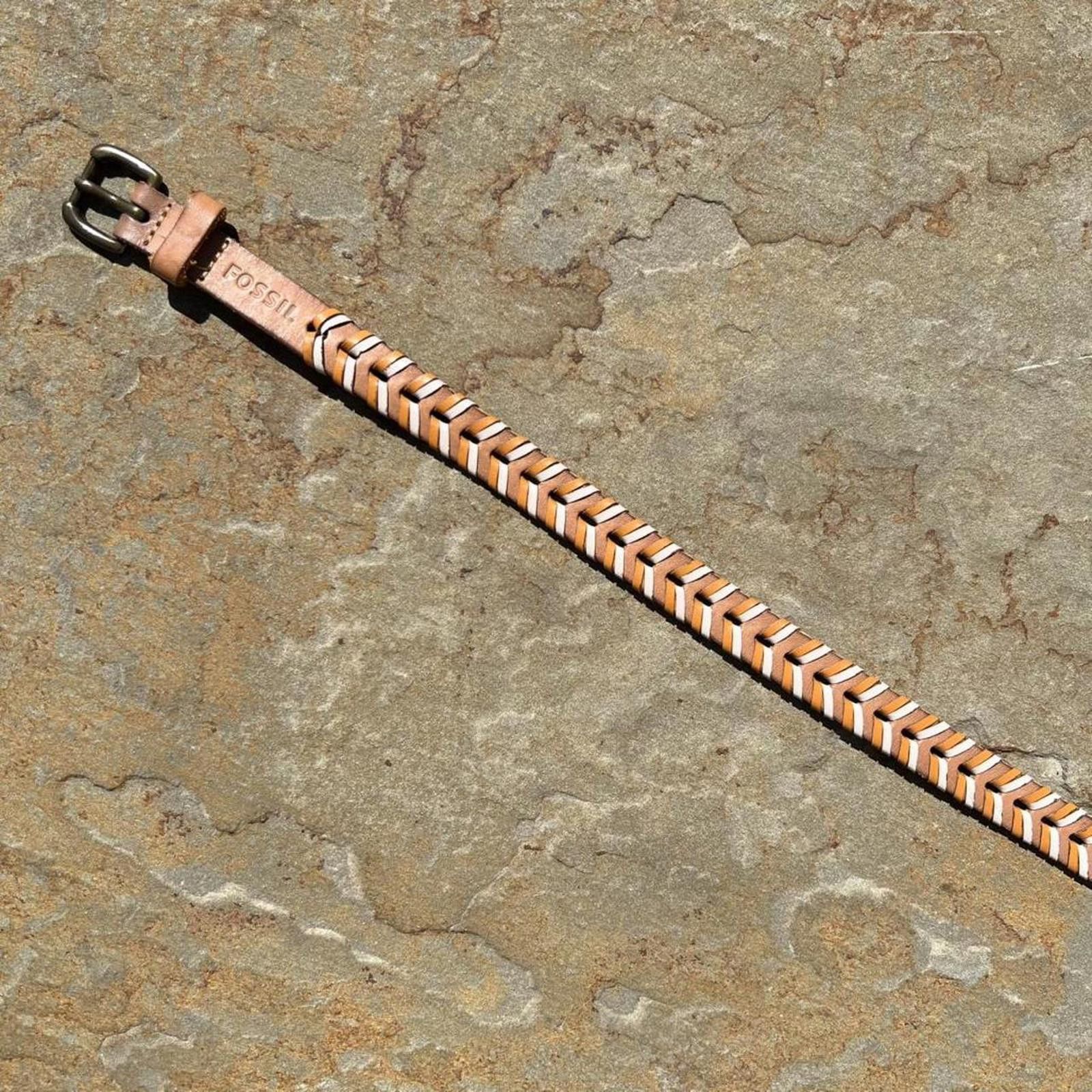 Fossil Y2K Fossil Tan/Cream/Brown Leather Woven Western Belt Size ONE SIZE - 2 Thumbnail
