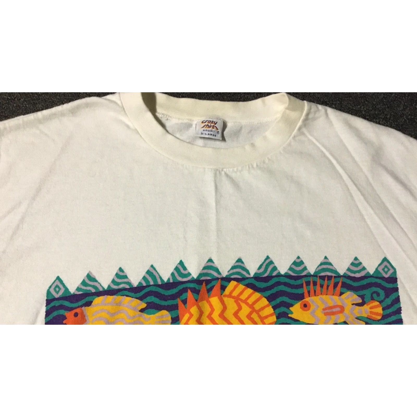 Vintage VINTAGE 90s Hawaii Abstract Fish T-Shirt XL White USA Surf Beach Ocean Graphic Tee Men Size US XL / EU 56 / 4 - 6 Thumbnail