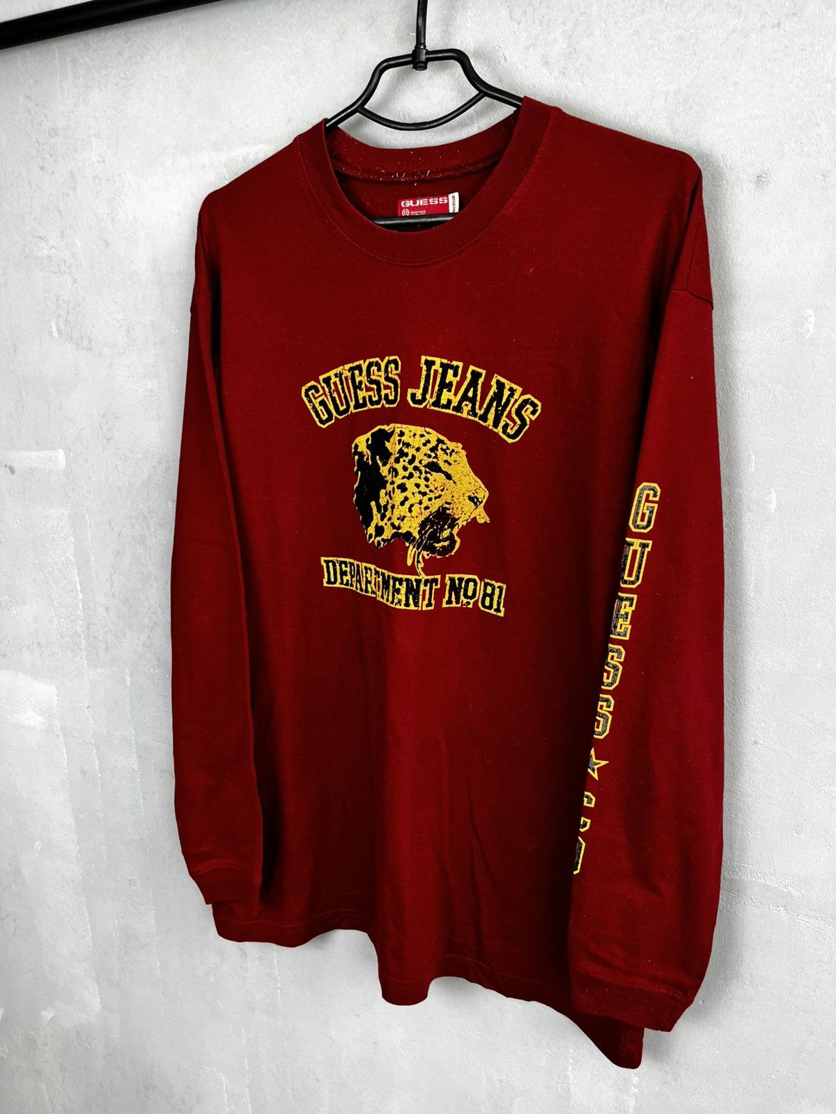 Guess Guess tiger made usa long sleeve size m Size US M / EU 48-50 / 2 - 1 Thumbnail