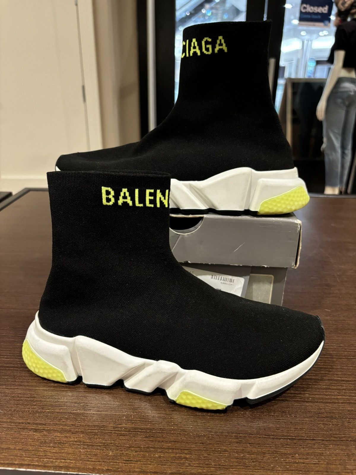 Balenciaga supreme speed trainer hot sale