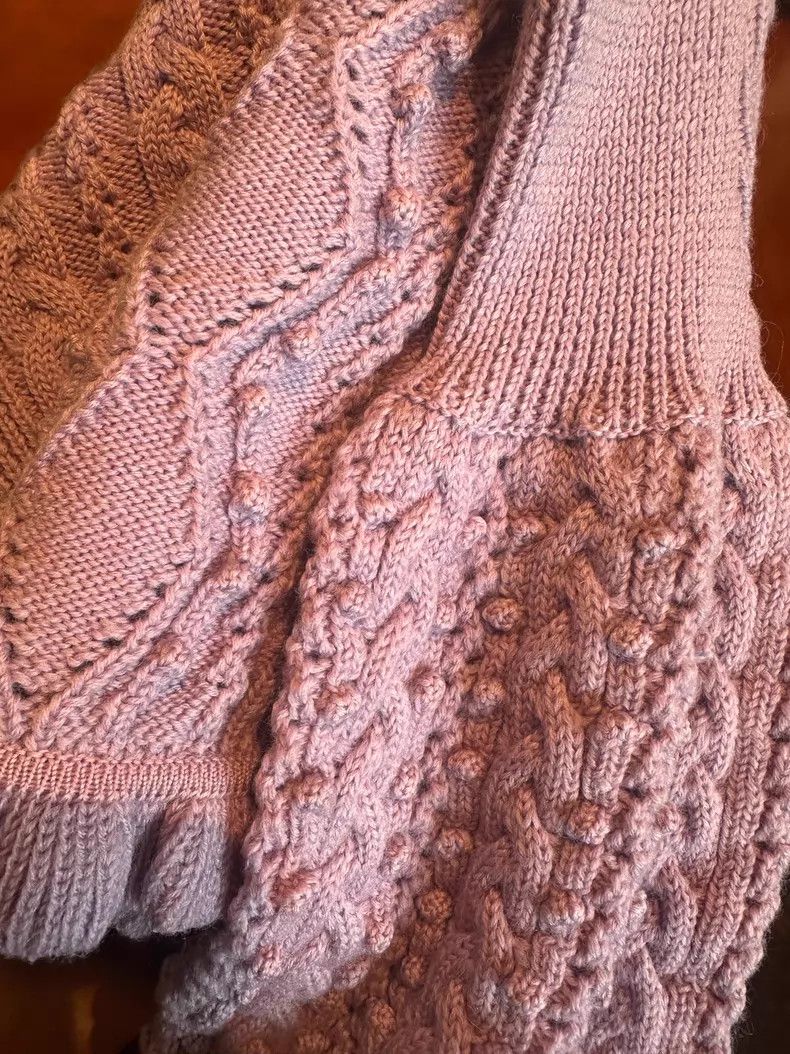 Valentino Valentino One-shoulder puff sleeve knit sweater Size XS / US 0-2 / IT 36-38 - 3 Thumbnail