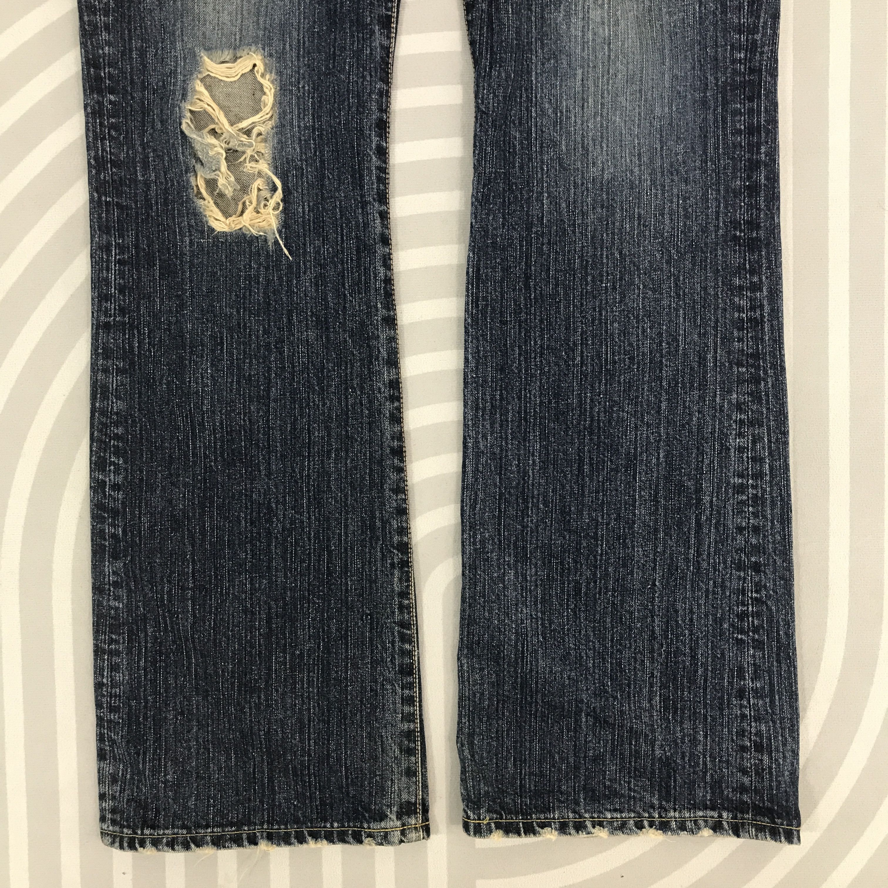 Edwin × Vintage Flare Edwin Japan distressed bootcut Denim pants Size US 34 / EU 50 - 3 Thumbnail