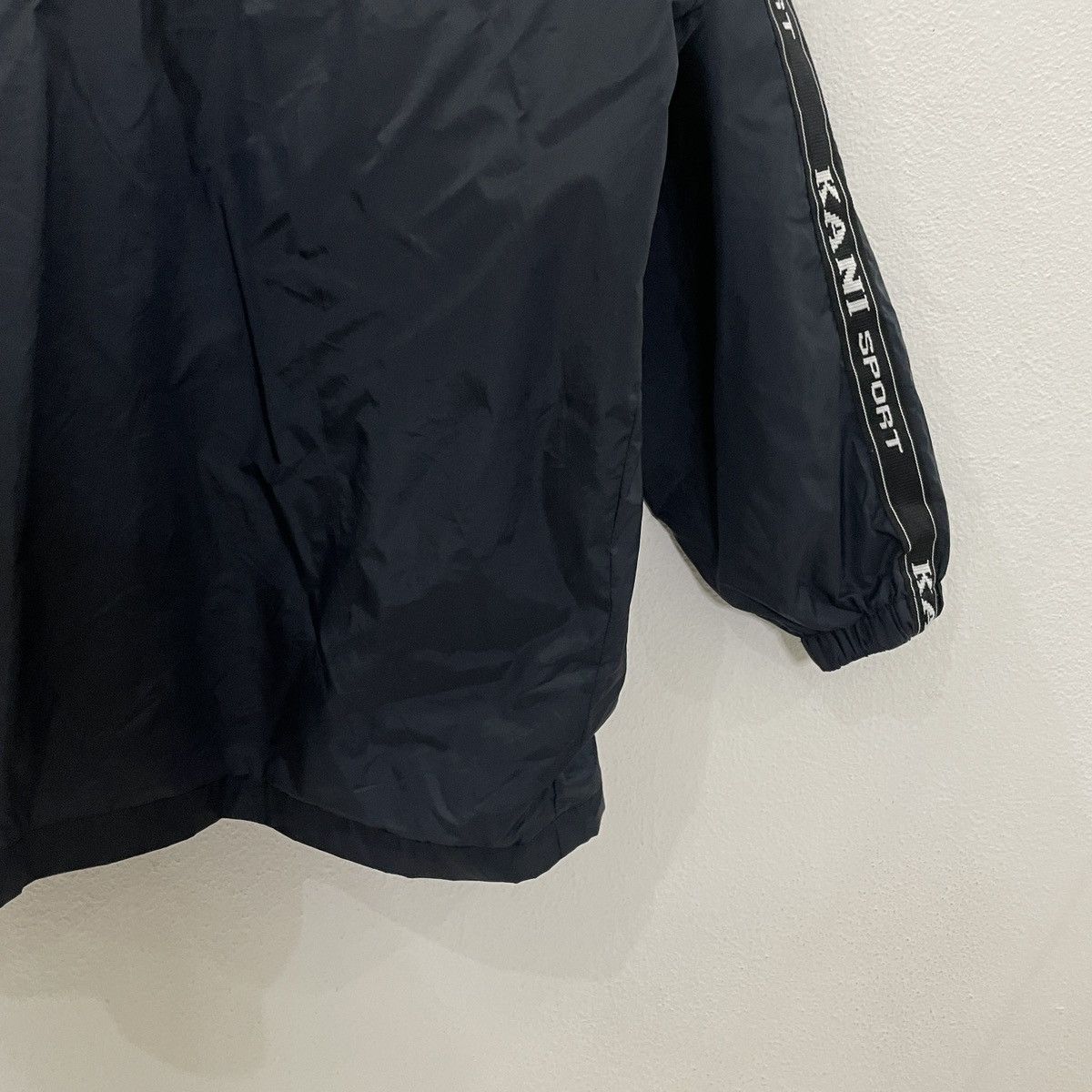 Karl Kani Vintage Karl Kani Sports Windbraker Jacket Size US XL / EU 56 / 4 - 2 Thumbnail