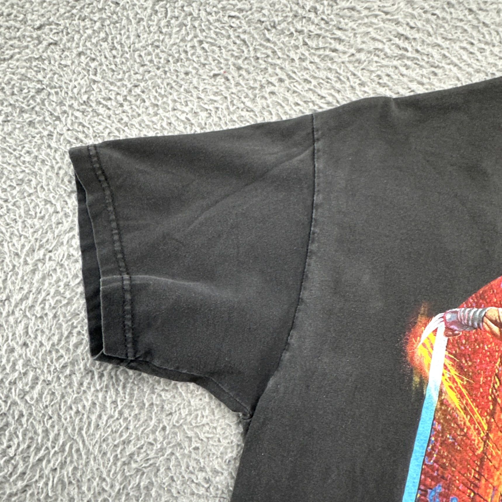Vintage VINTAGE Wolverine X-MEN MARVEL GRAPHITTI DEAD STOCK HANES HEAVYWEIGHT T-Shirt M Black 90s Comics Mens Size US M / EU 48-50 / 2 - 6 Thumbnail