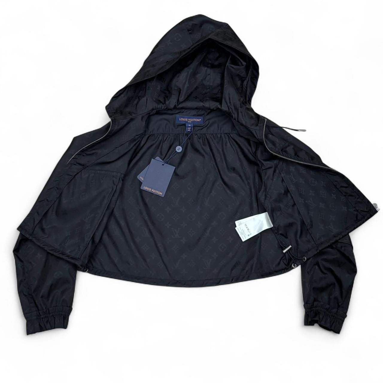 Louis Vuitton Louis Vuitton Black Cropped Monogram Windbreaker Jacket Size XXS / US 00 / IT 34 - 4 Thumbnail