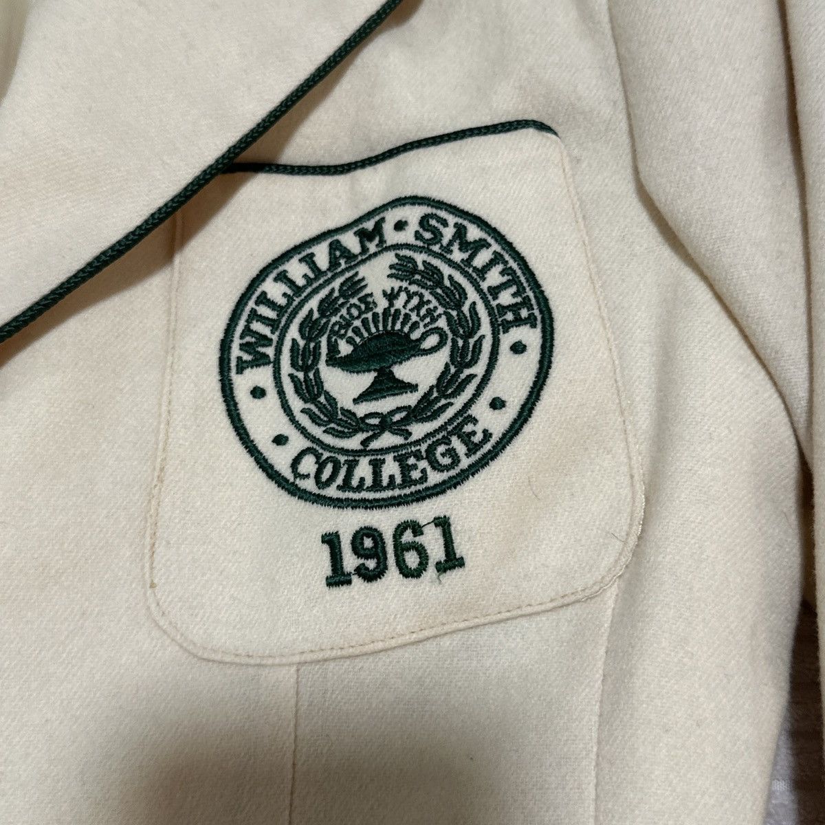 Vintage Vintage Robert Rollins William Smith College Blazer 1961 Size 34S - 2 Thumbnail