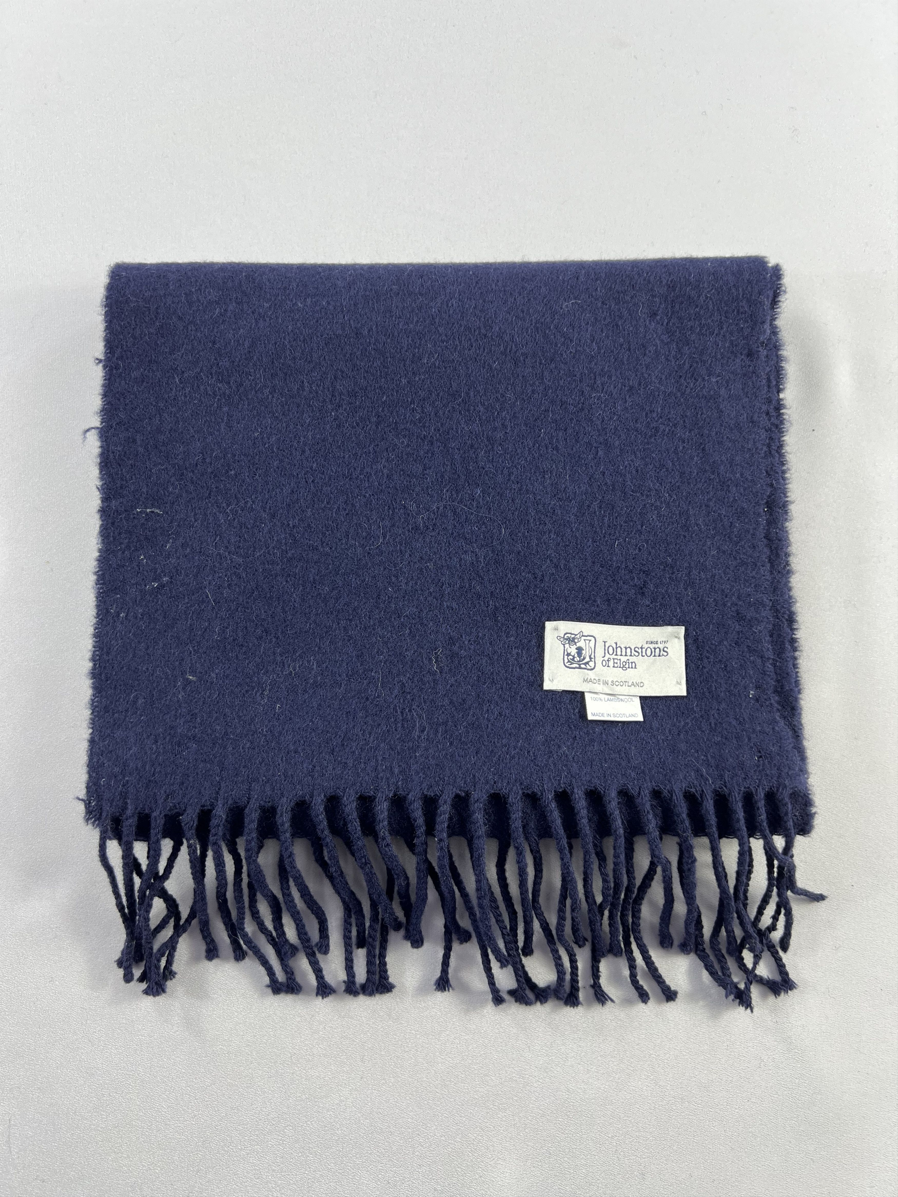 Johnstons Of Elgin Johnstons Of Elgin Scarf / Muffler / Neckwear P1057 Size ONE SIZE - 10 Thumbnail