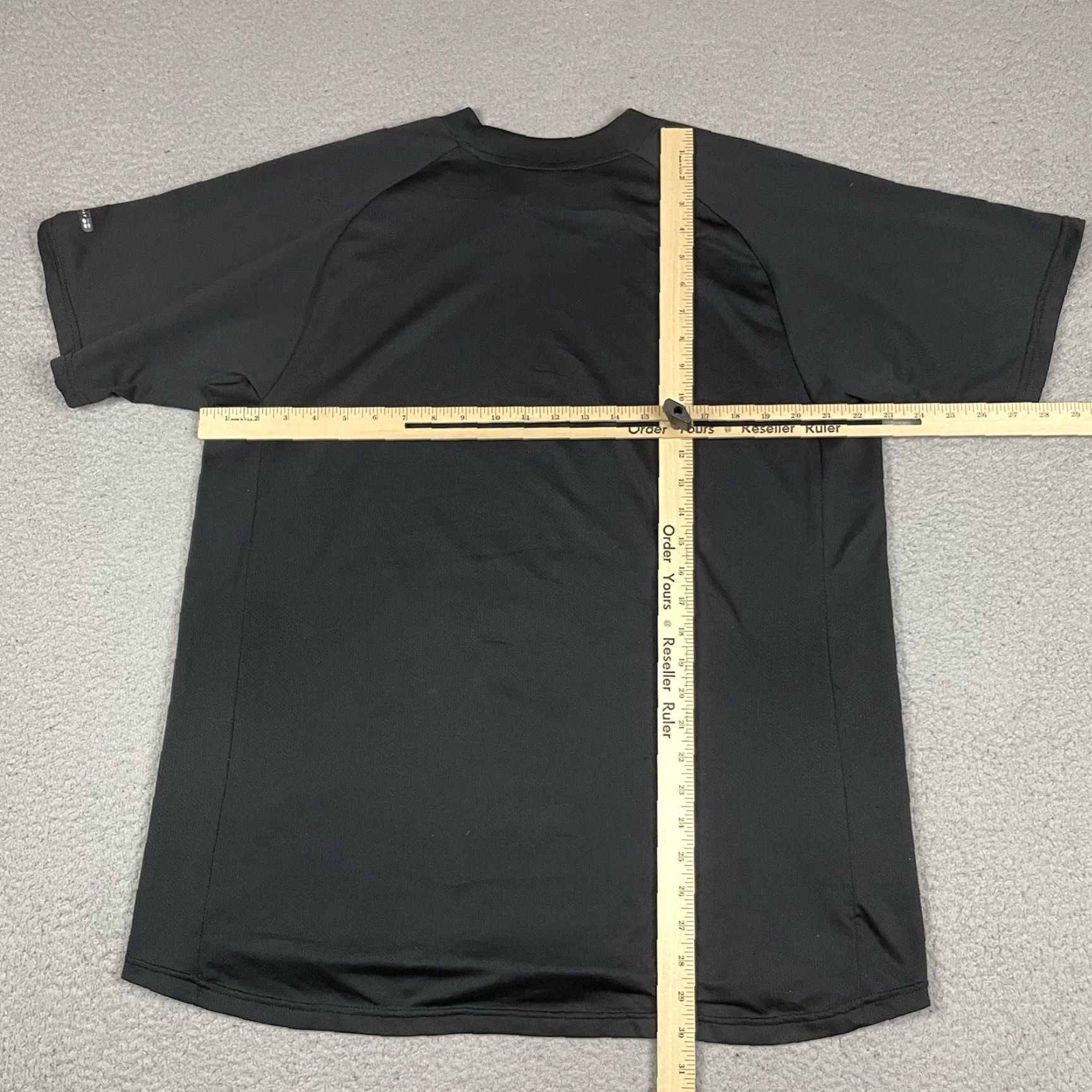 Nike VINTAGE Nike T Shirt Men's XL Black Embroidered Swoosh USA Y2K Fit Size US XL / EU 56 / 4 - 6 Thumbnail