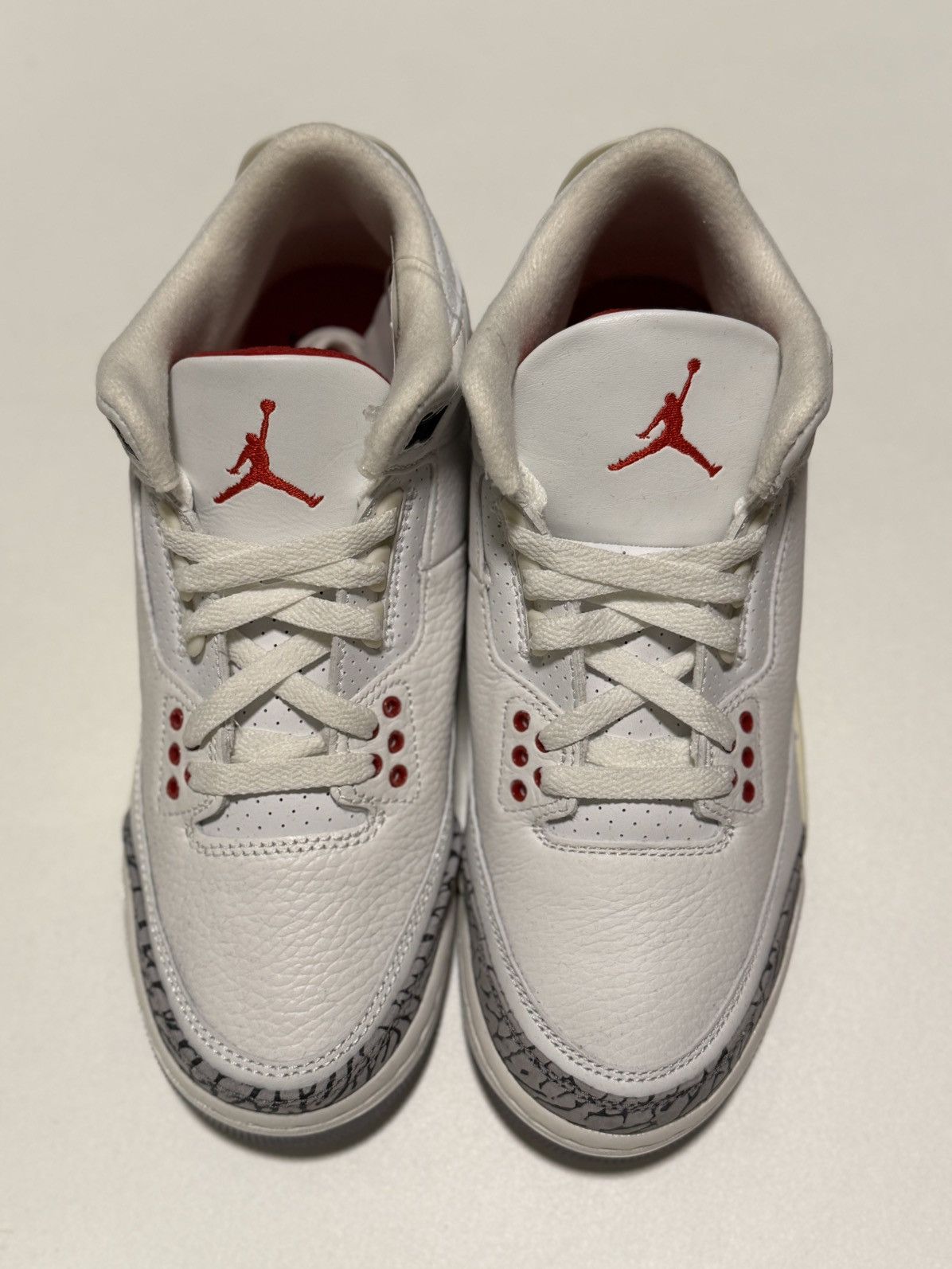 Jordan Brand DS GS NIKE AIR JORDAN III 3 REIMAGINED WHITE CEMENT Size US 5.5 / IT 35.5 - 6 Thumbnail