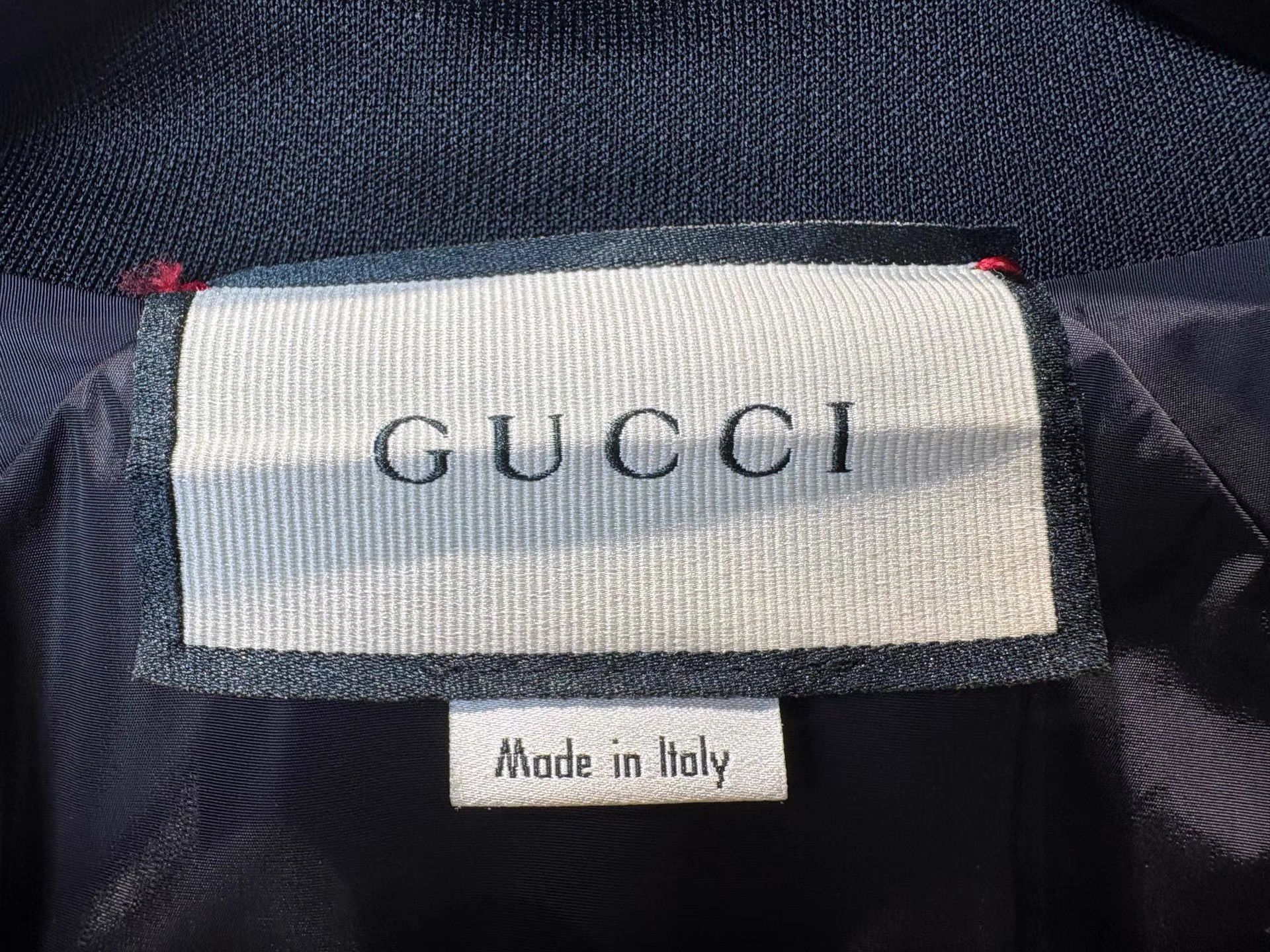 Gucci Gucci Two-Sleeve Snake & Monogram Zip Jacket K36 Size US XS / EU 42 / 0 - 3 Thumbnail