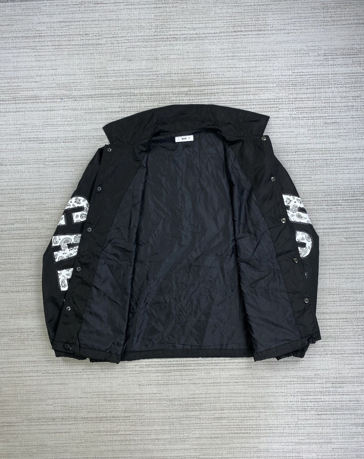 Japanese Brand × Vintage Vintage Wego PSYCHOLOGICALLY Black Big Spellout Coach Jacket Size US L / EU 52-54 / 3 - 6 Thumbnail