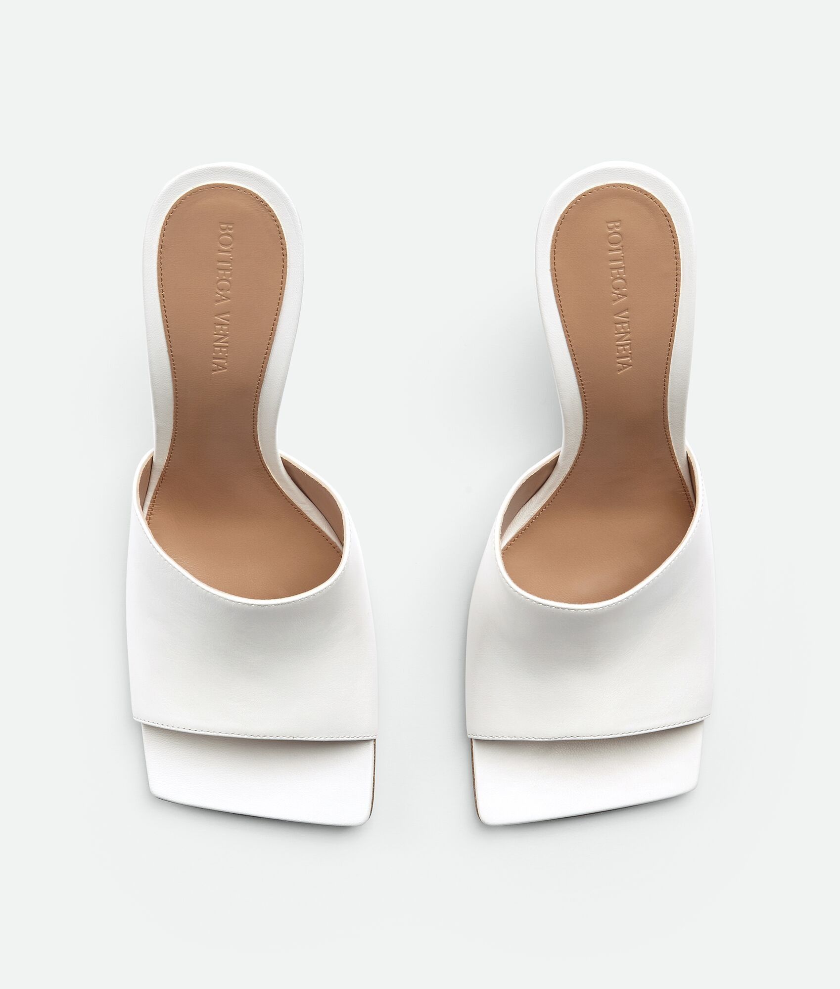Bottega Veneta o1bcso1str0225 Stretch Mules in White Size US 7 / IT 37 - 4 Thumbnail