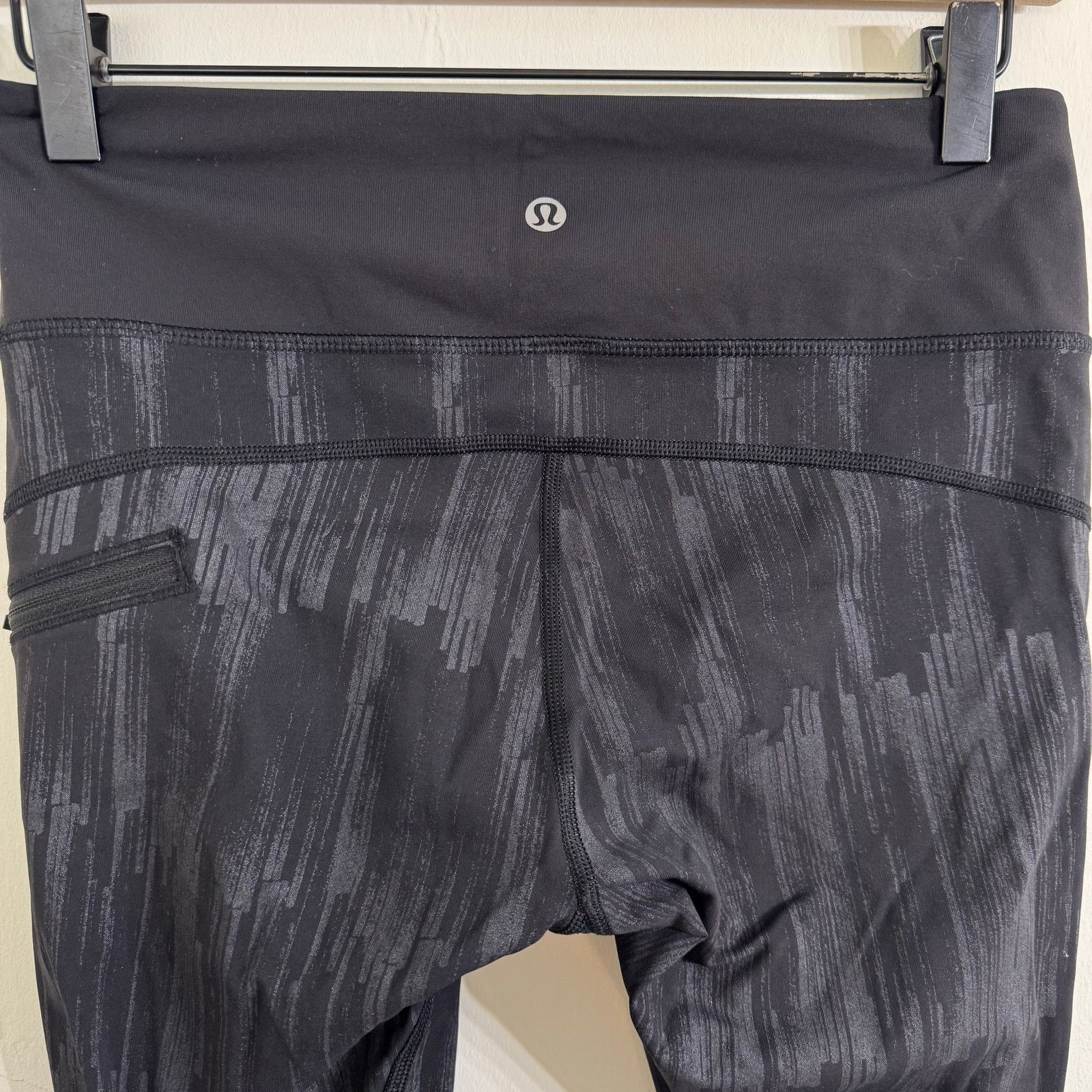 Lululemon Lululemon Run: Top Speed Crop Scratch Match Black Multi Sz 6 Size 28" / US 6 / IT 42 - 5 Thumbnail