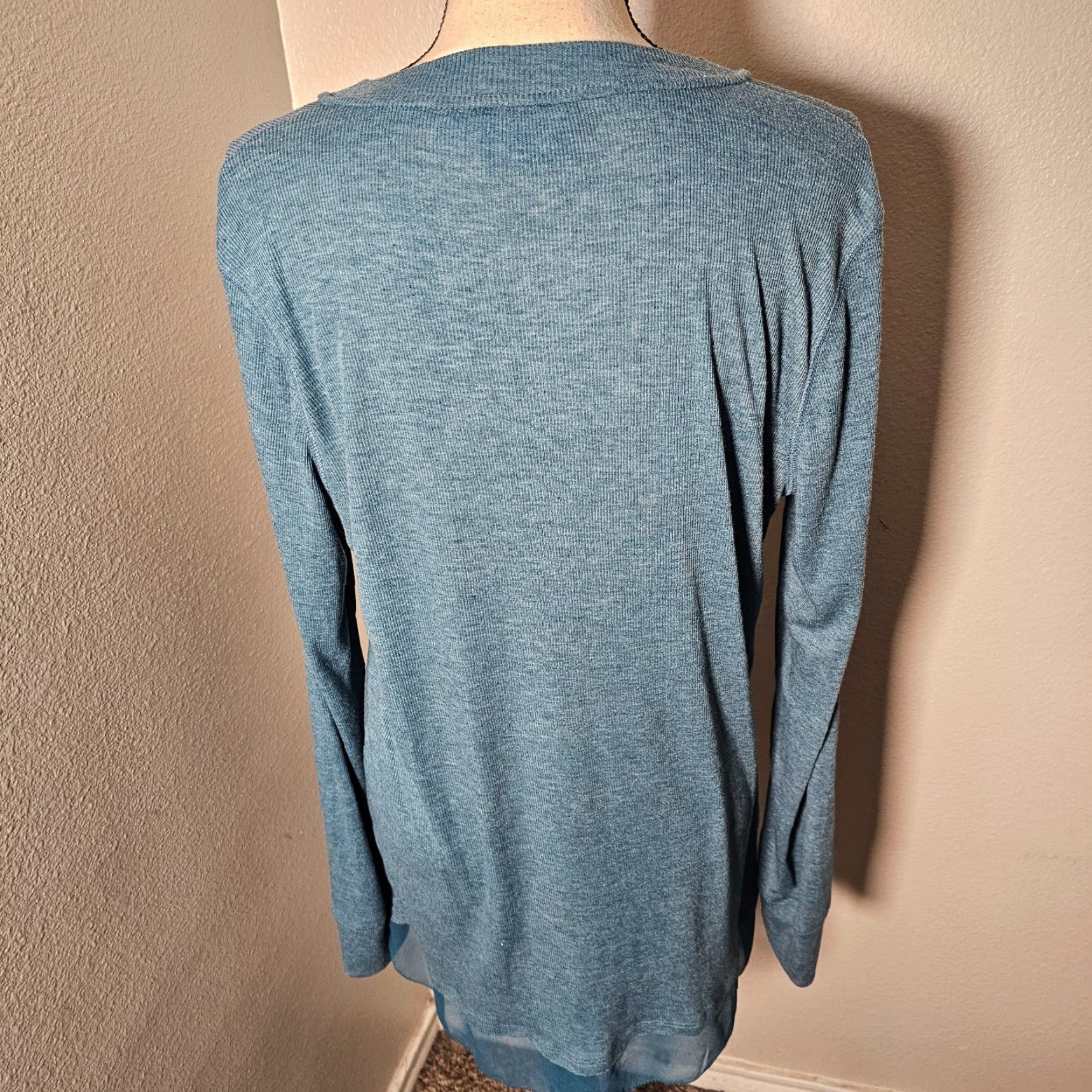 Vintage VINTAGE Simply Vera Vera Wang Women's Sweater Pullover Knit Long Sleeve Casual Formal XL Blue Size XL / US 12-14 / IT 48-50 - 3 Thumbnail