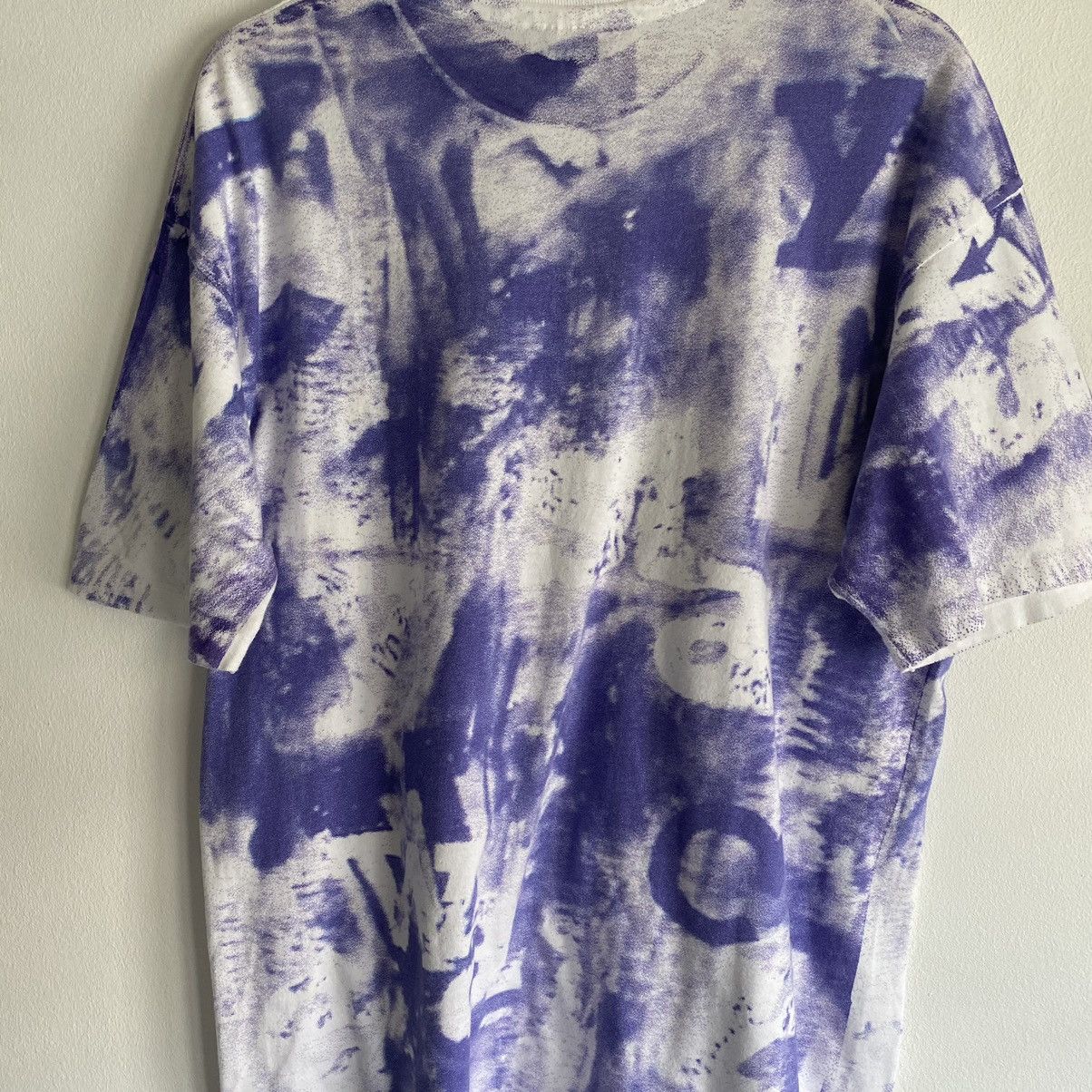 Band Tees Vintage Crystal White Music Band Overprint Tee Size US L / EU 52-54 / 3 - 9 Thumbnail
