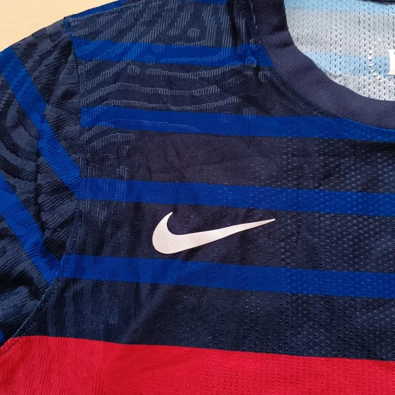 Nike Kylian Mbappe #10 France 2020-2021 Player Issue Jersey M Size US M / EU 48-50 / 2 - 13 Thumbnail