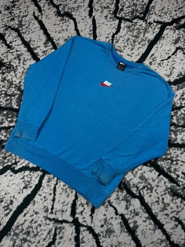 Nike Nike center blue crewneck sweatshirt XL Size US XL / EU 56 / 4 - 2 Thumbnail