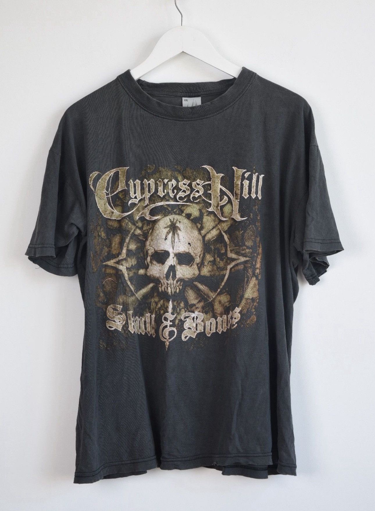Rap Tees Cypress Hill Skull & Bones Vintage Faded Tee Size US XL / EU 56 / 4 - 1 Thumbnail