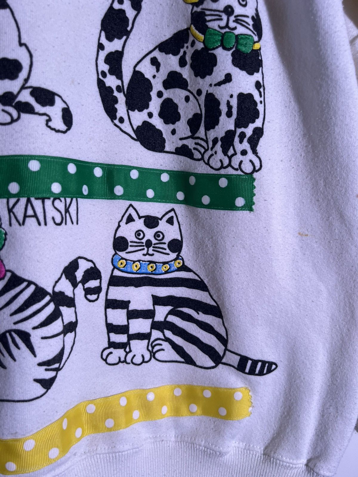 Vintage 80’s 90’s VTG Vintage World Cats Retro Indie Sweatshirt Size US XL / EU 56 / 4 - 6 Thumbnail