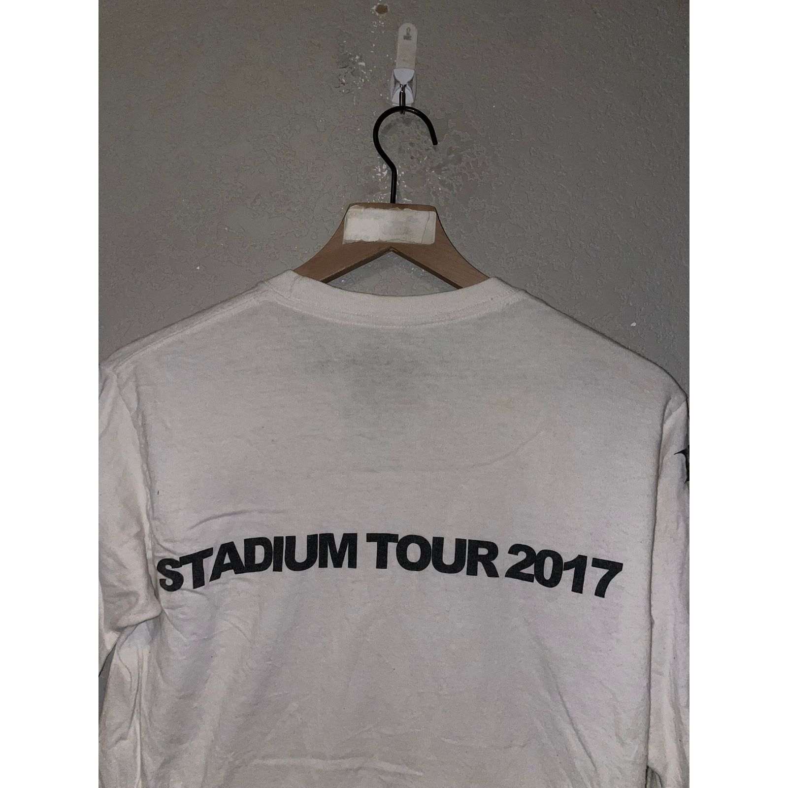 Justin Bieber Stadium Tour Justin Bieber Long Sleeve Shirt 2017 Tour Tee S Size US S / EU 44-46 / 1 - 7 Thumbnail