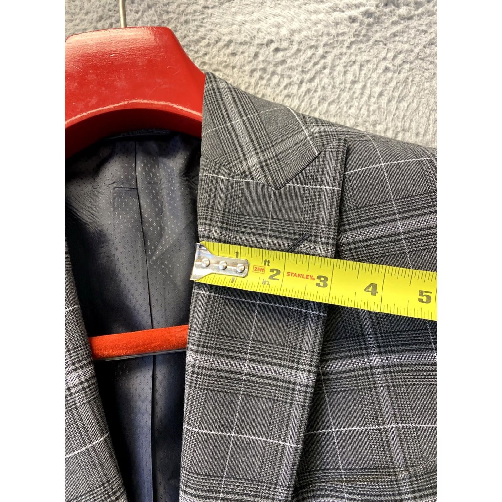 Sean John VINTAGE? Sean John Jacket Blazer Sport Coat Men’s 42R XL Gray Plaid Preppy Office /0744 Size 42R - 5 Thumbnail