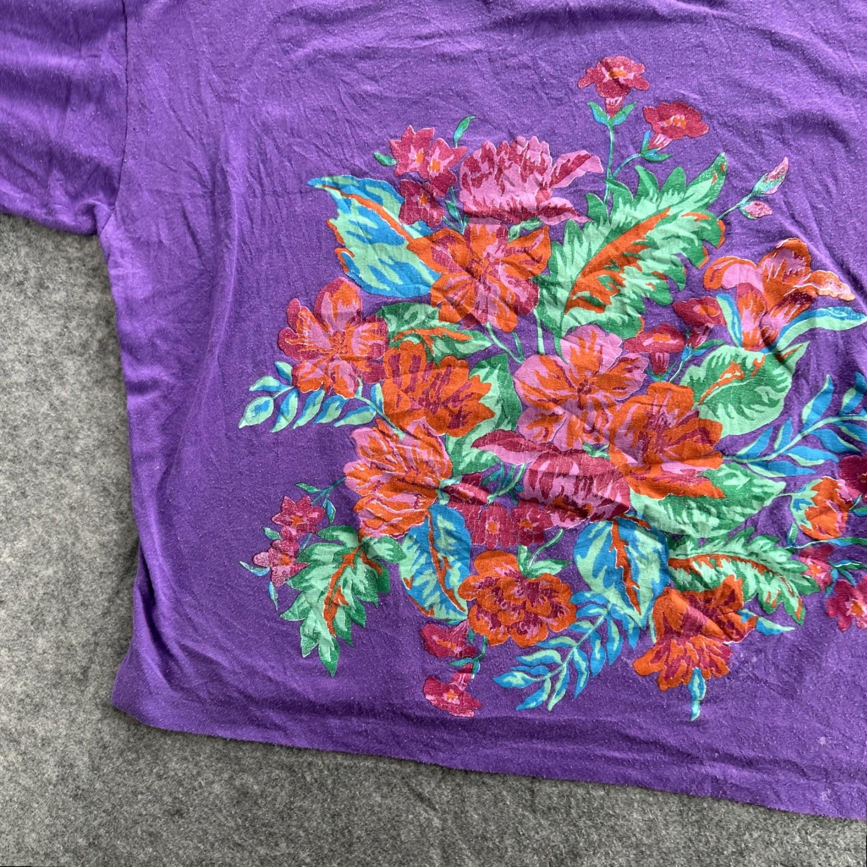 Vintage VINTAGE Blue Cabana Shirt Womens Medium Purple Floral Graphic Oversized 90s Tee Size L / US 10 / IT 46 - 4 Thumbnail