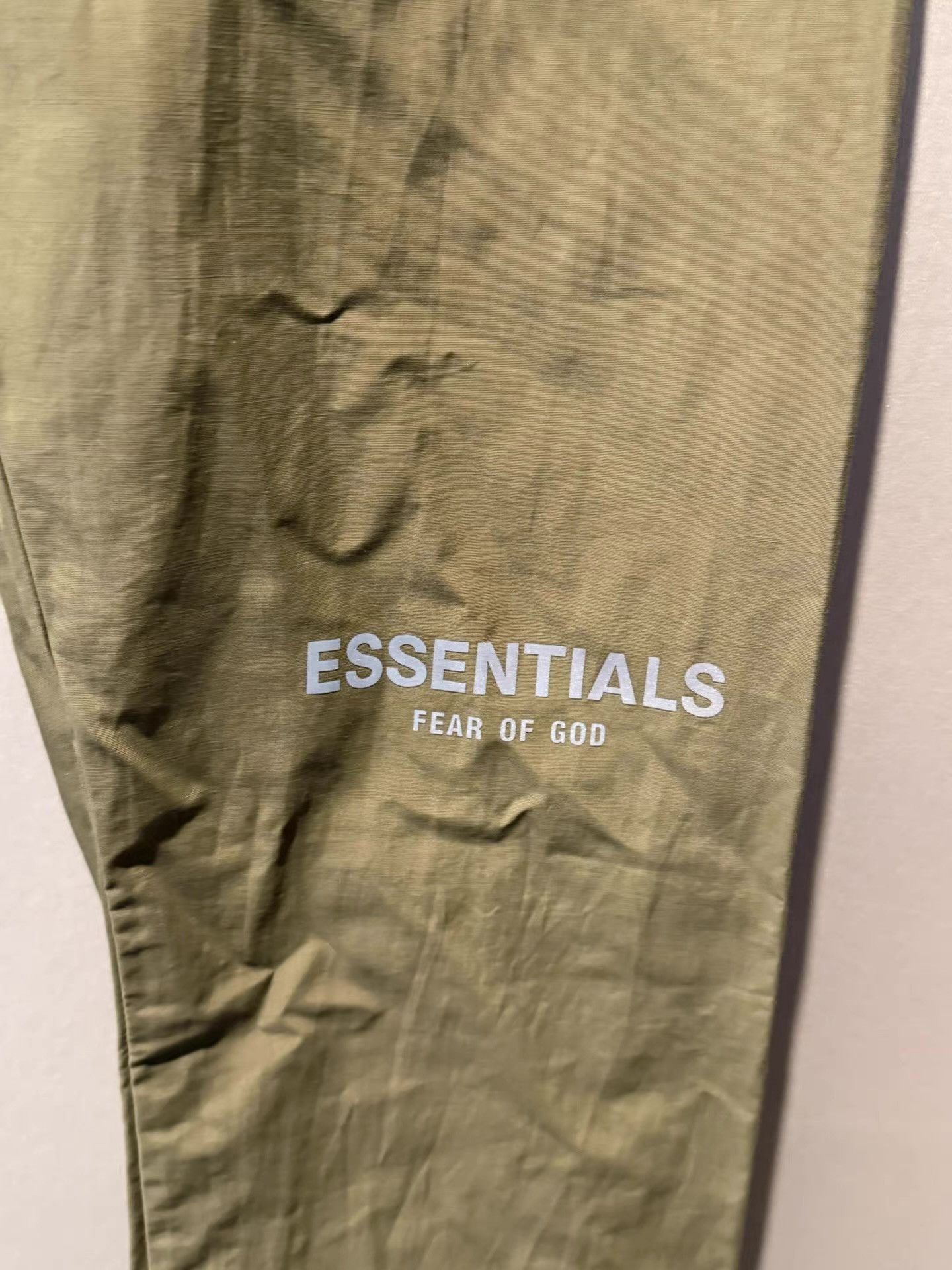 Fear of God Fear of God Essentials FW21 Track Pants in wheat brown Ｑ20 Size US 38 / EU 54 - 4 Thumbnail