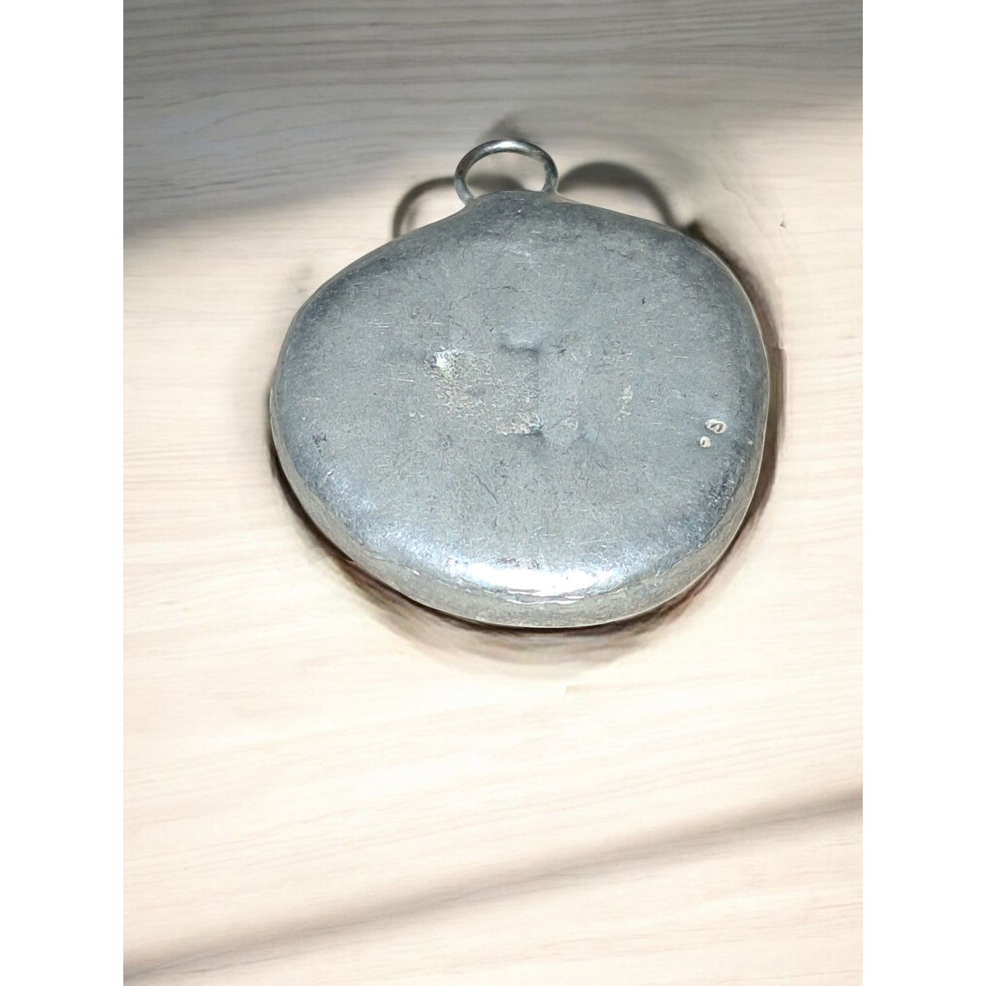 Other Glass Topped Metal Backed Letter R Pendant Size ONE SIZE - 2 Thumbnail